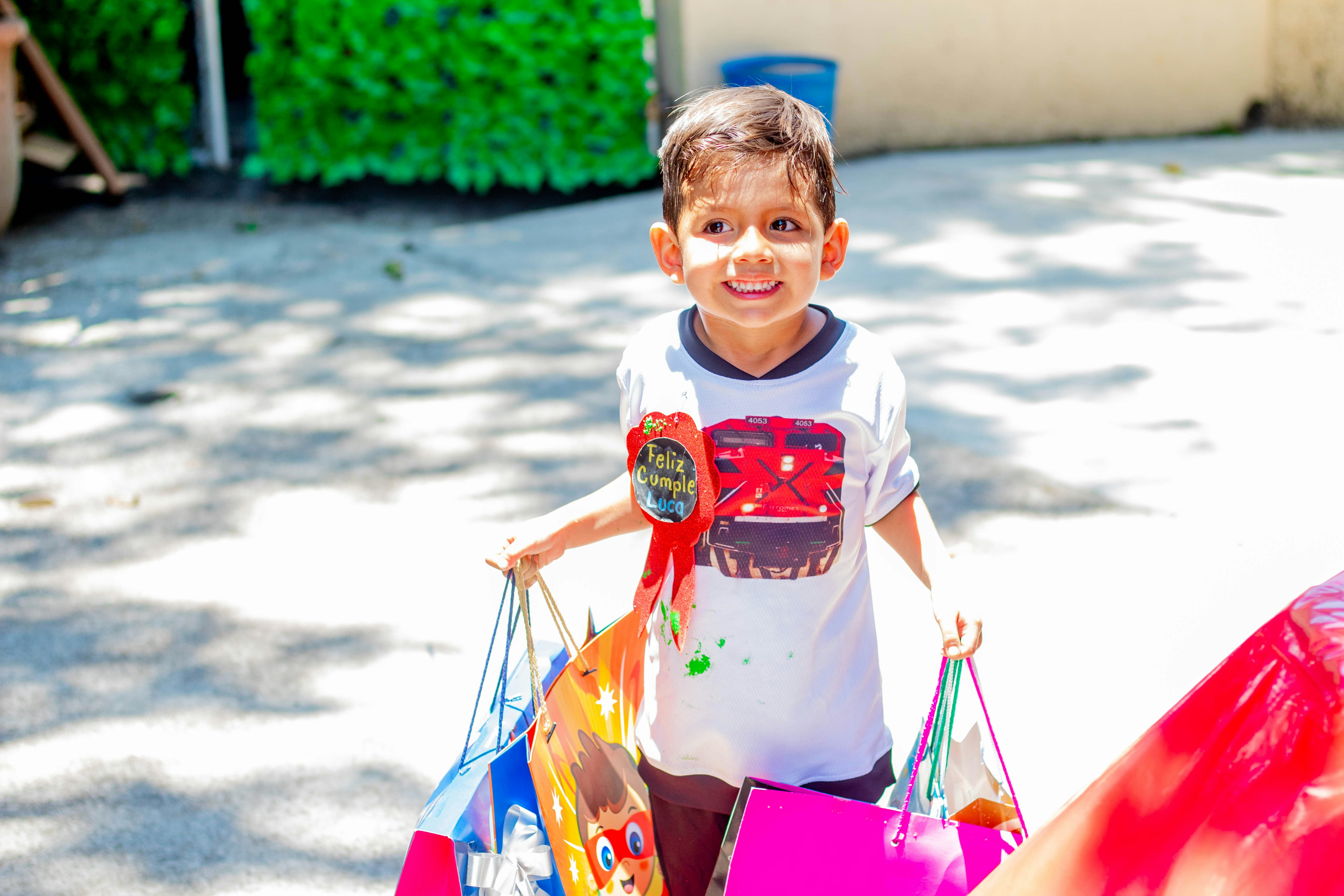 Photo by alexgallegos