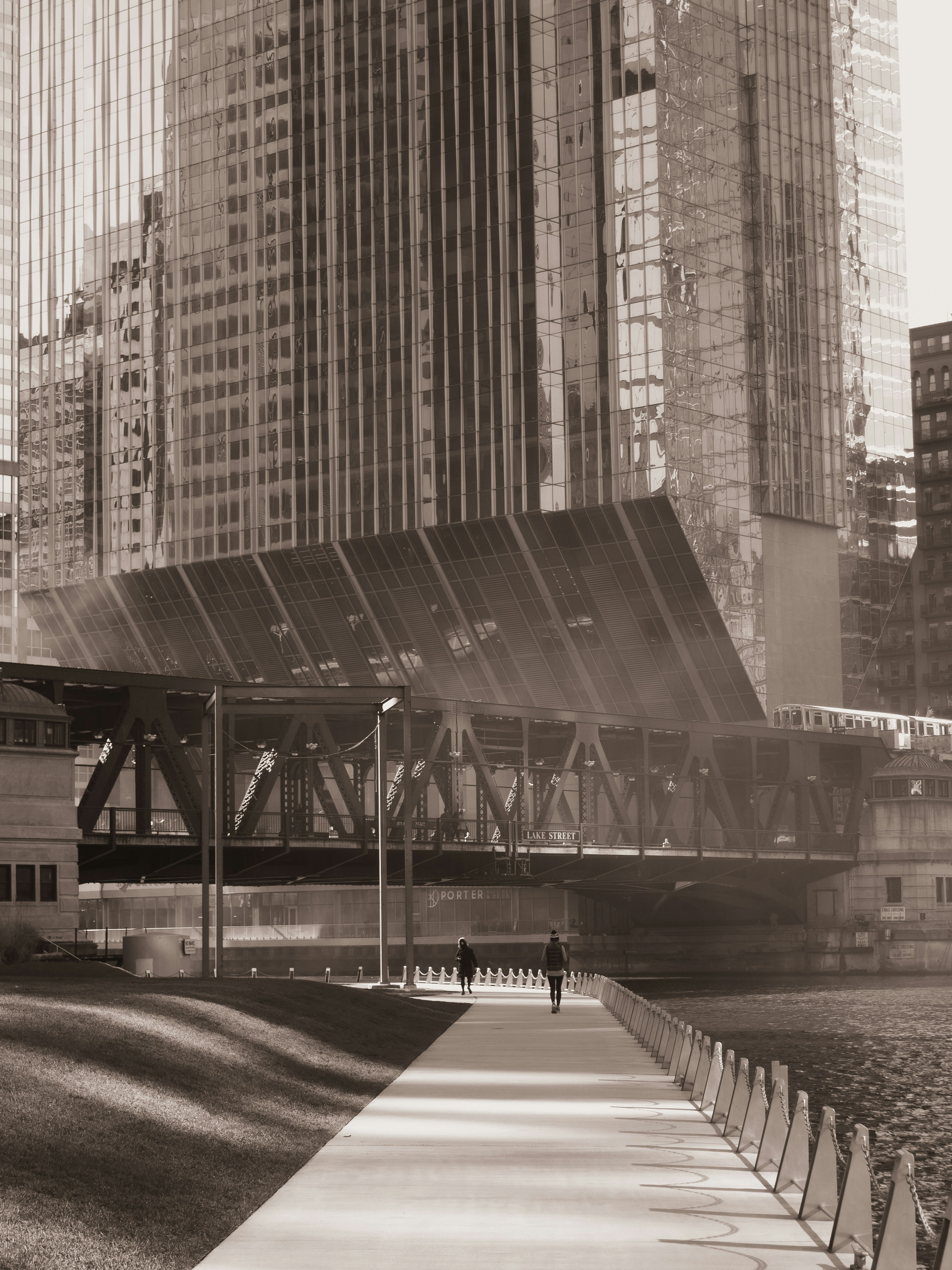 Photo by muscateer777