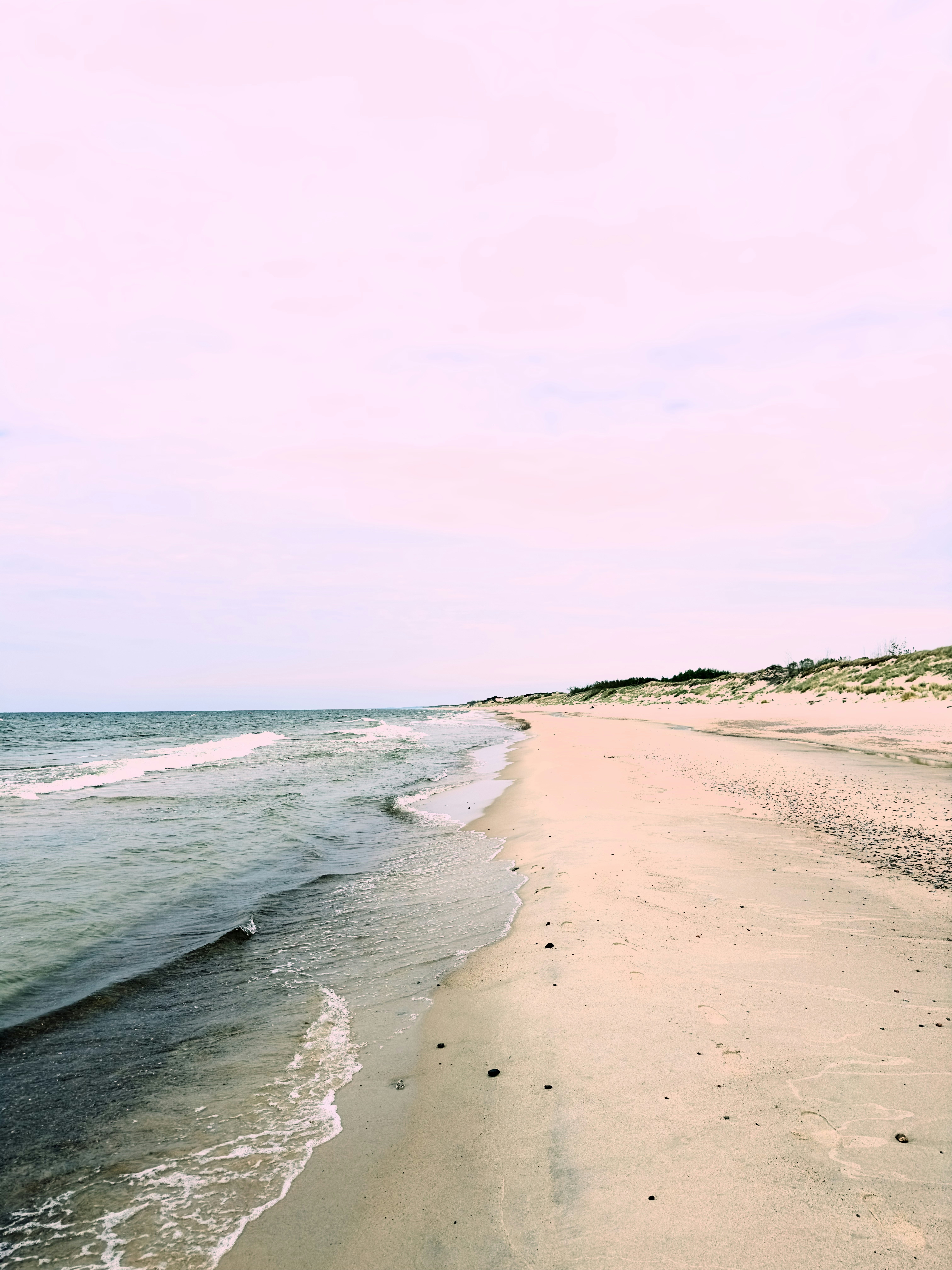 Photo by alexanderanisin