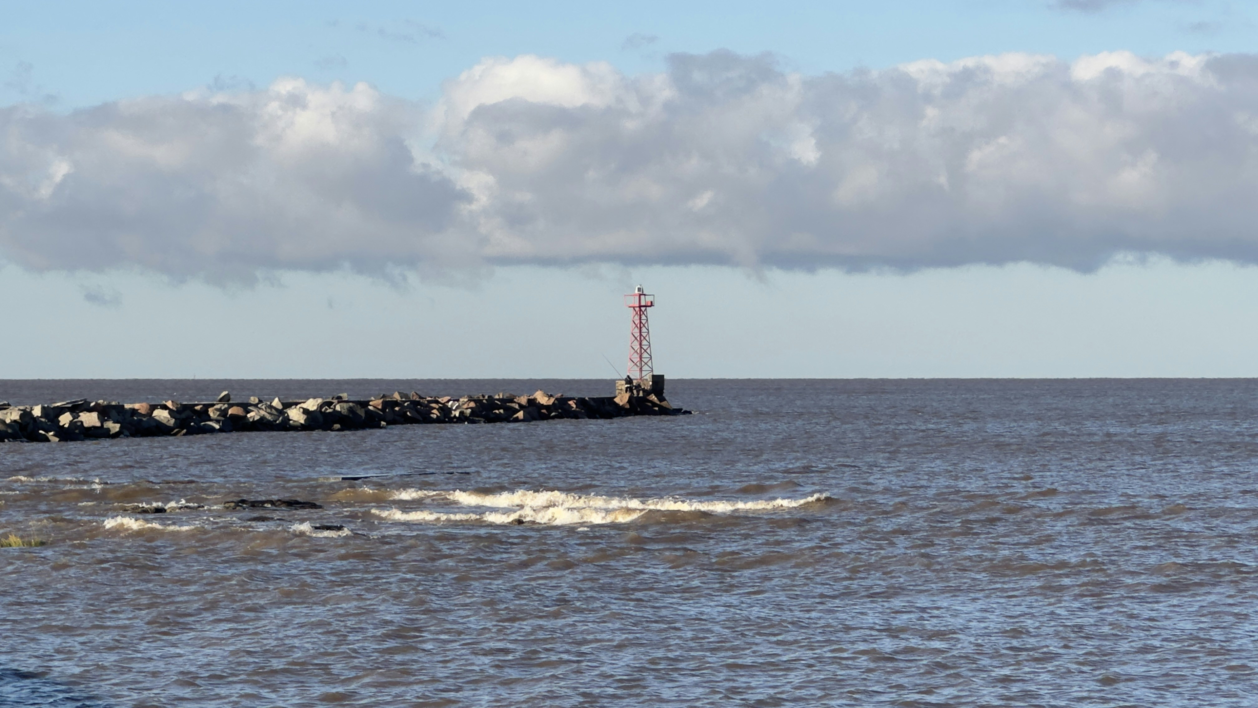 Tether закриває видобуток в Уругваї через енергетичні тарифи