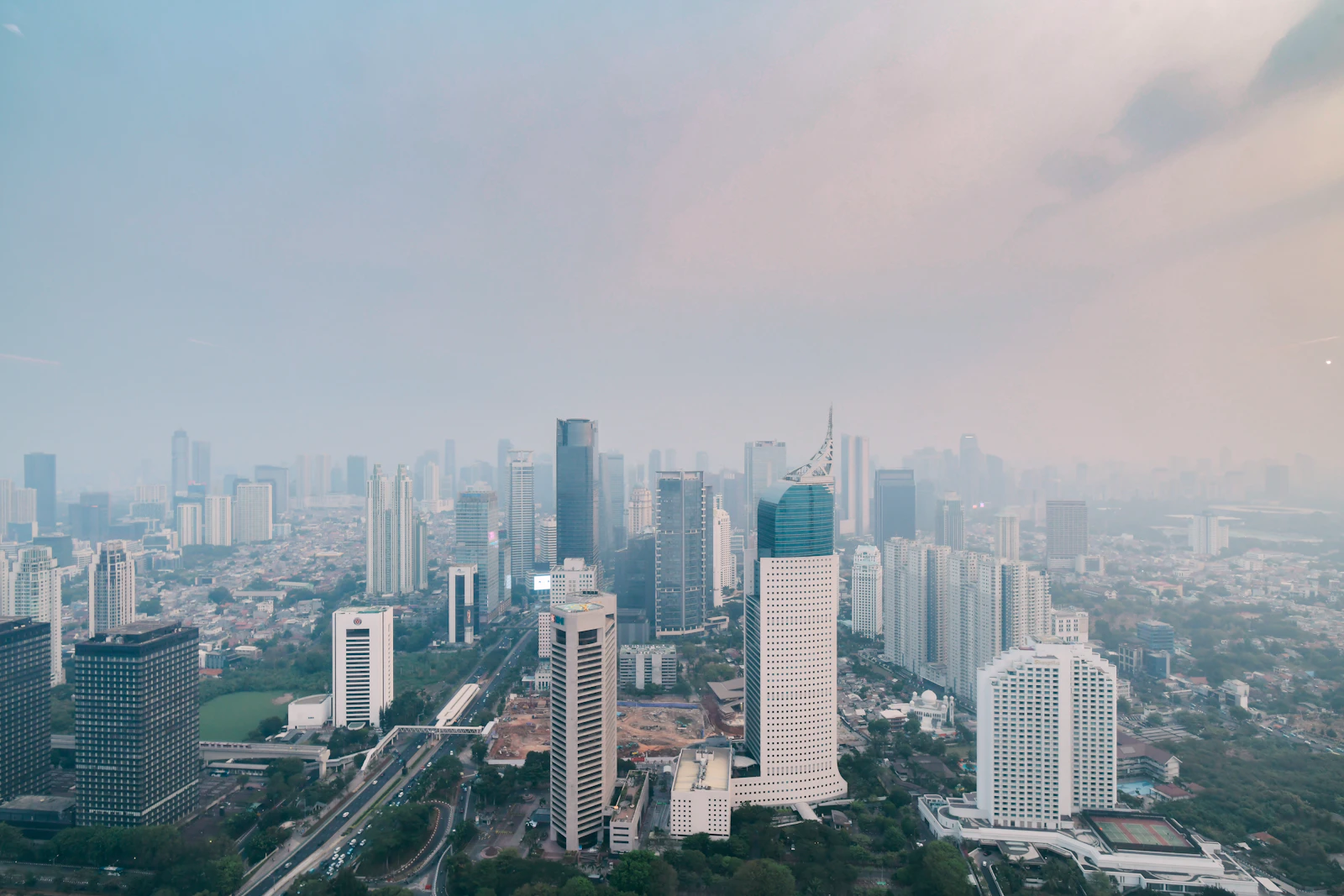 Mandarin Oriental, Jakarta's Li Feng Brings Chef Fei's Cantonese Cooking to Indonesia