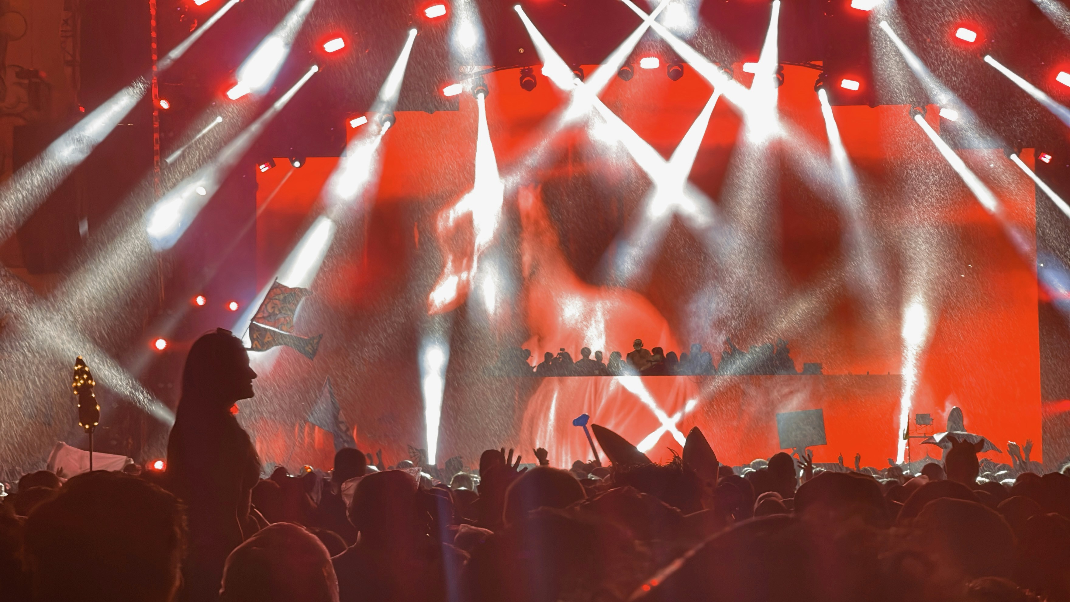 Image de David Guetta investit le Stade de France avec son Monolith Show