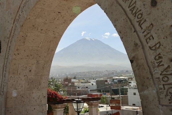 A view of a mountain through an arch — Arequipa, Peru