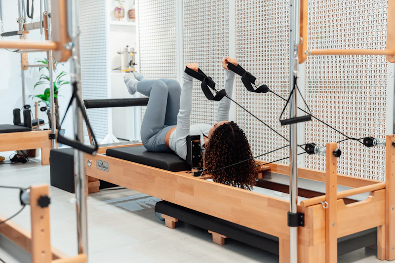 Reformer pilates dersi