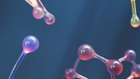 Comparing OmegaFold and AlphaFold: A Guide to Protein Structure Prediction