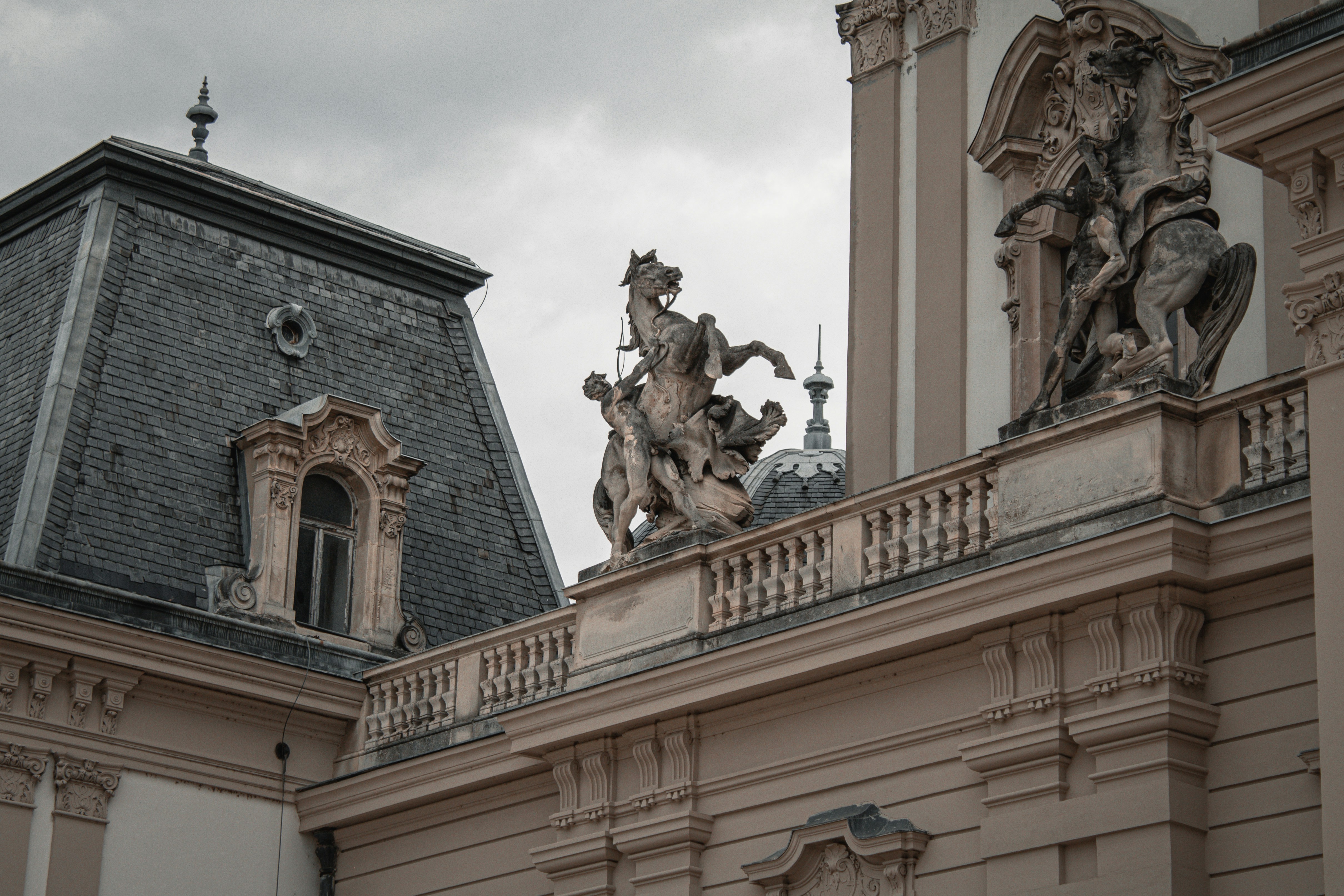 Photo by marinolinic