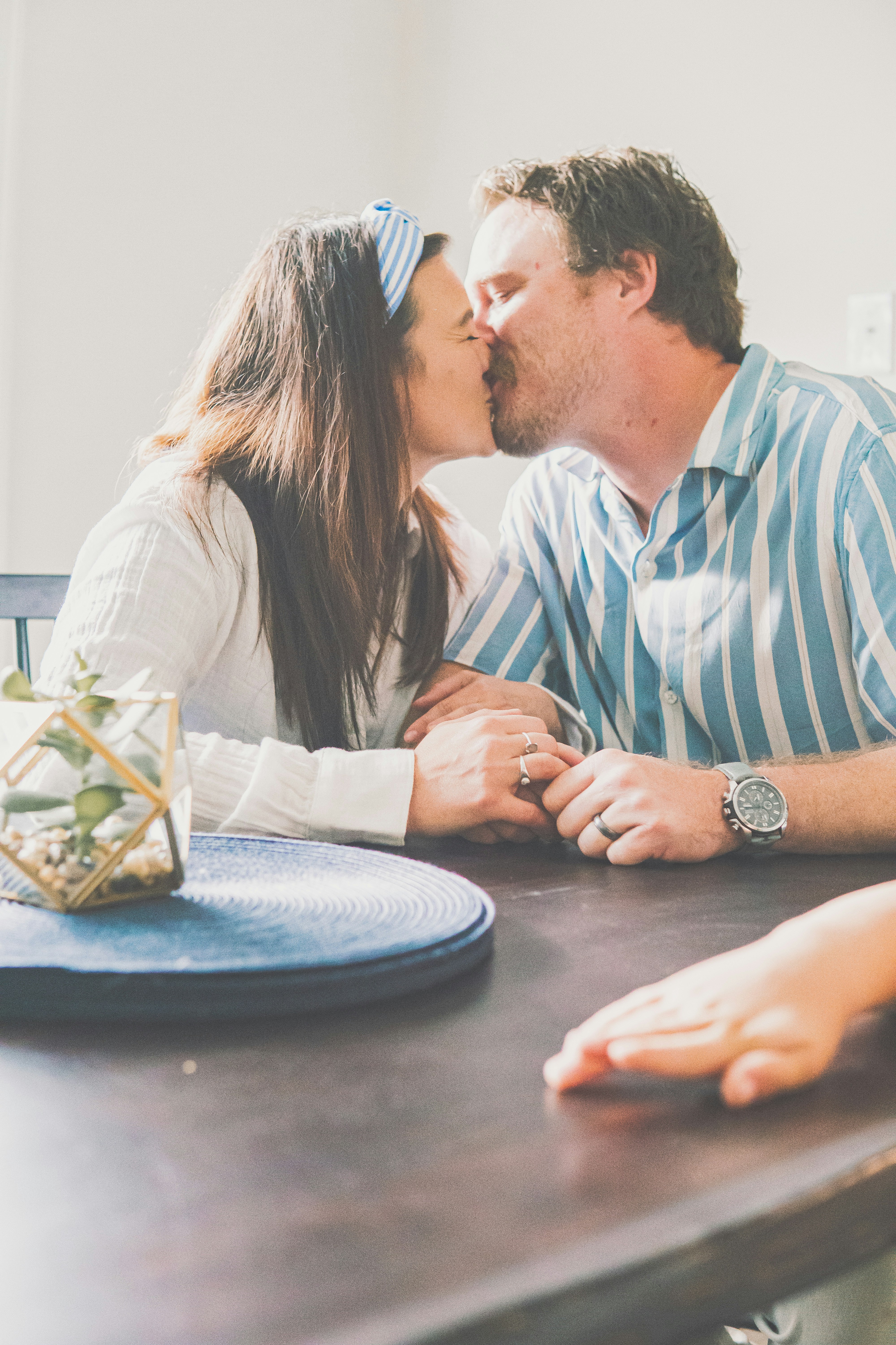 photo-1717596821877-e965afd84b88?ixid=M3wxMjA3fDB8MXxzZWFyY2h8MTZ8fHJlbGF0aW9uc2hpcCUyMGNhbGN1bGF0b3IlMjBob3clMjBsb25nJTIwYmVlbiUyMHRvZ2V0aGVyfGVufDB8fHx8MTc4ODUxMDk5OHww\u0026ixlib=rb-4.1.0