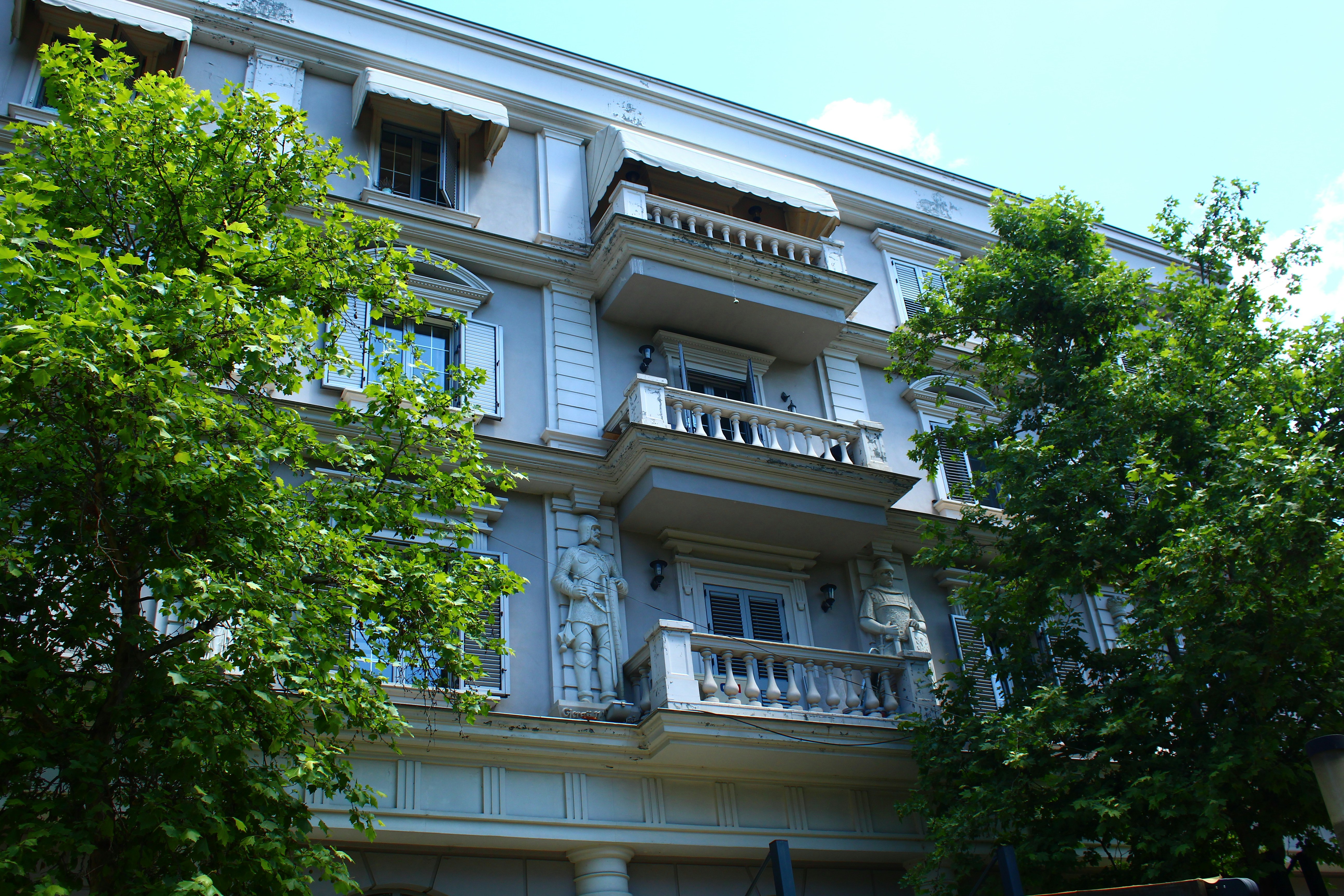 Photo by sevaltorun