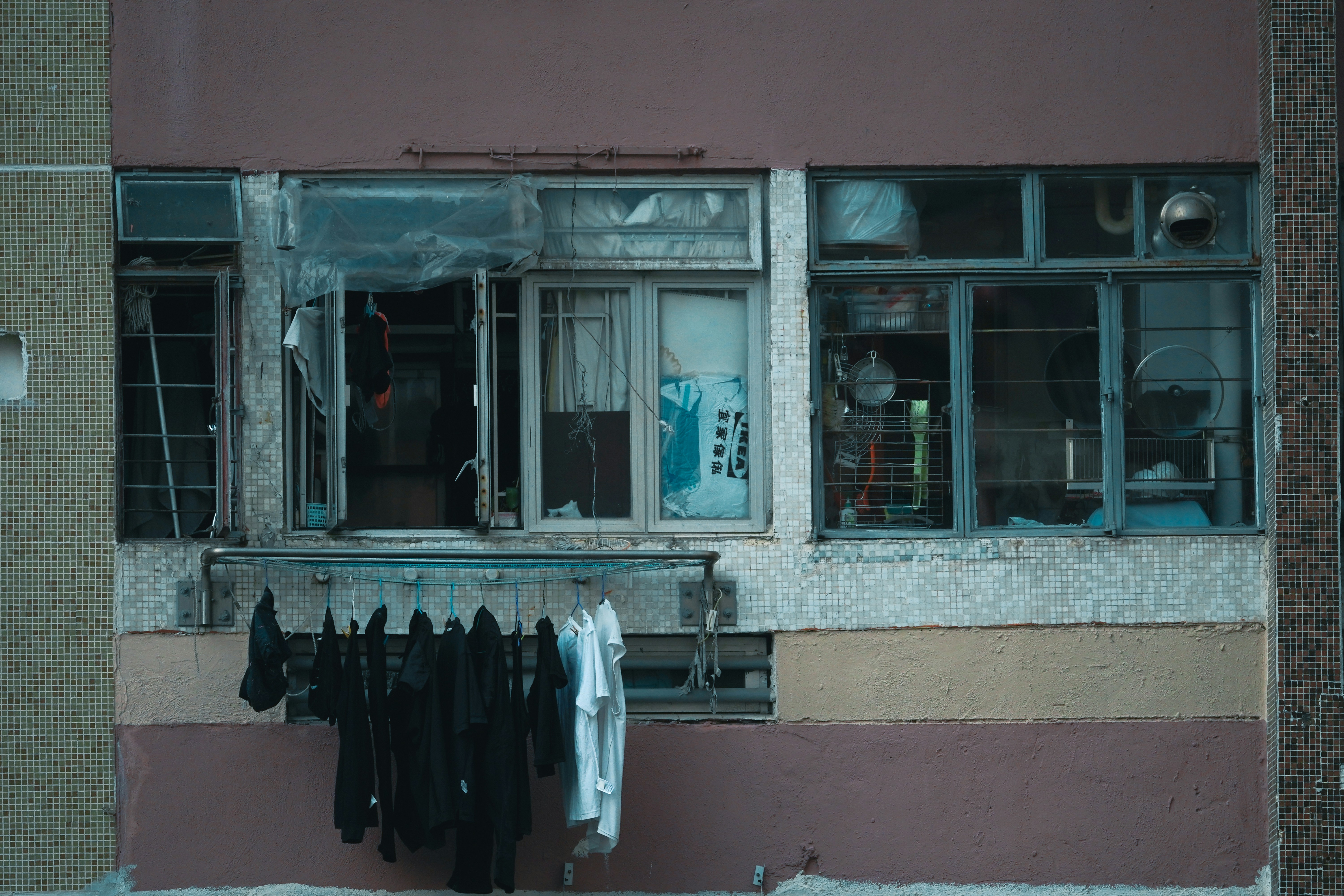PT Laundromat