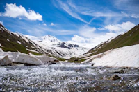 Most Aesthetic Cafes in Gulmarg for Photos and Good Coffee