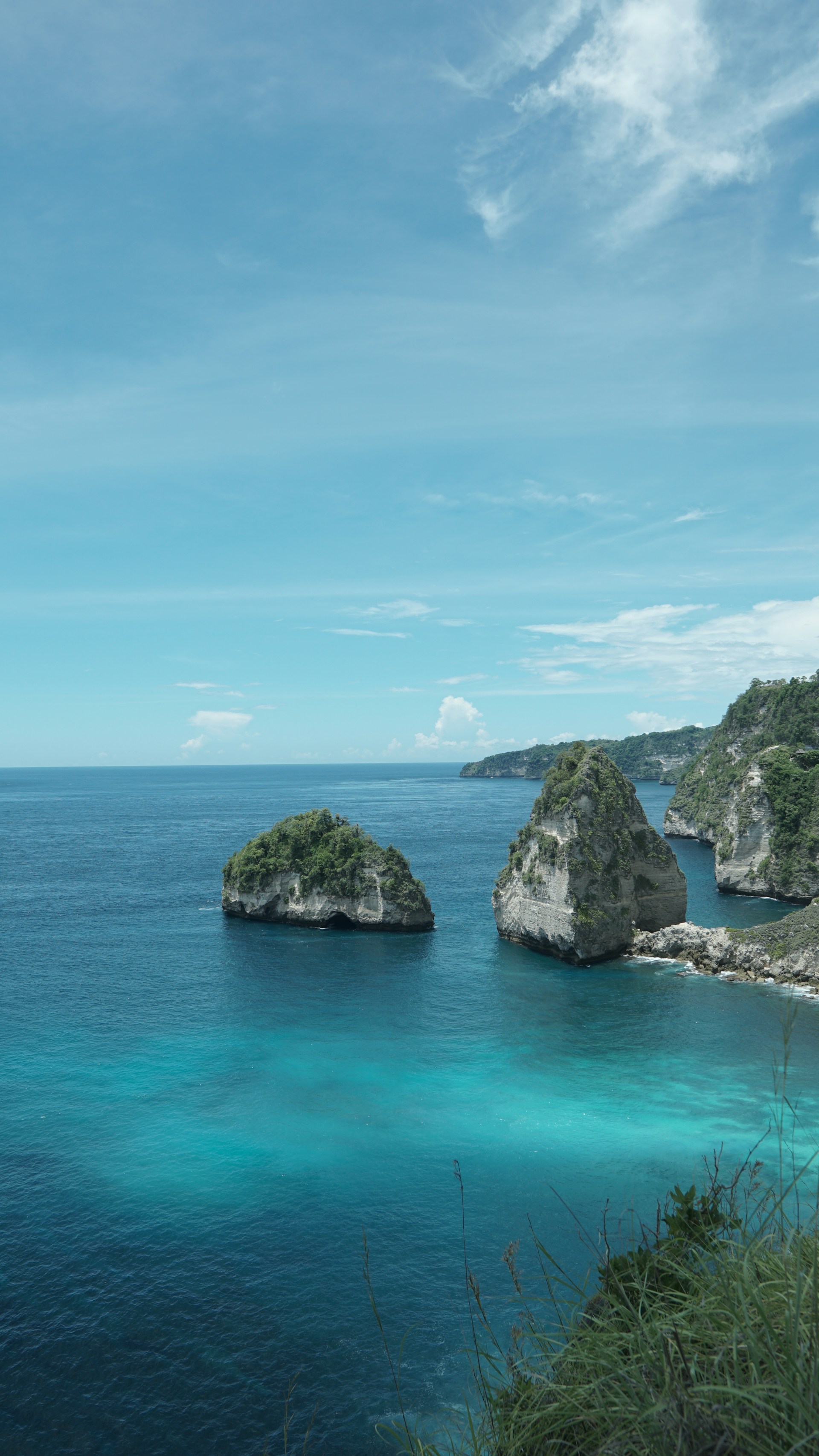 a body of water that has some rocks in it