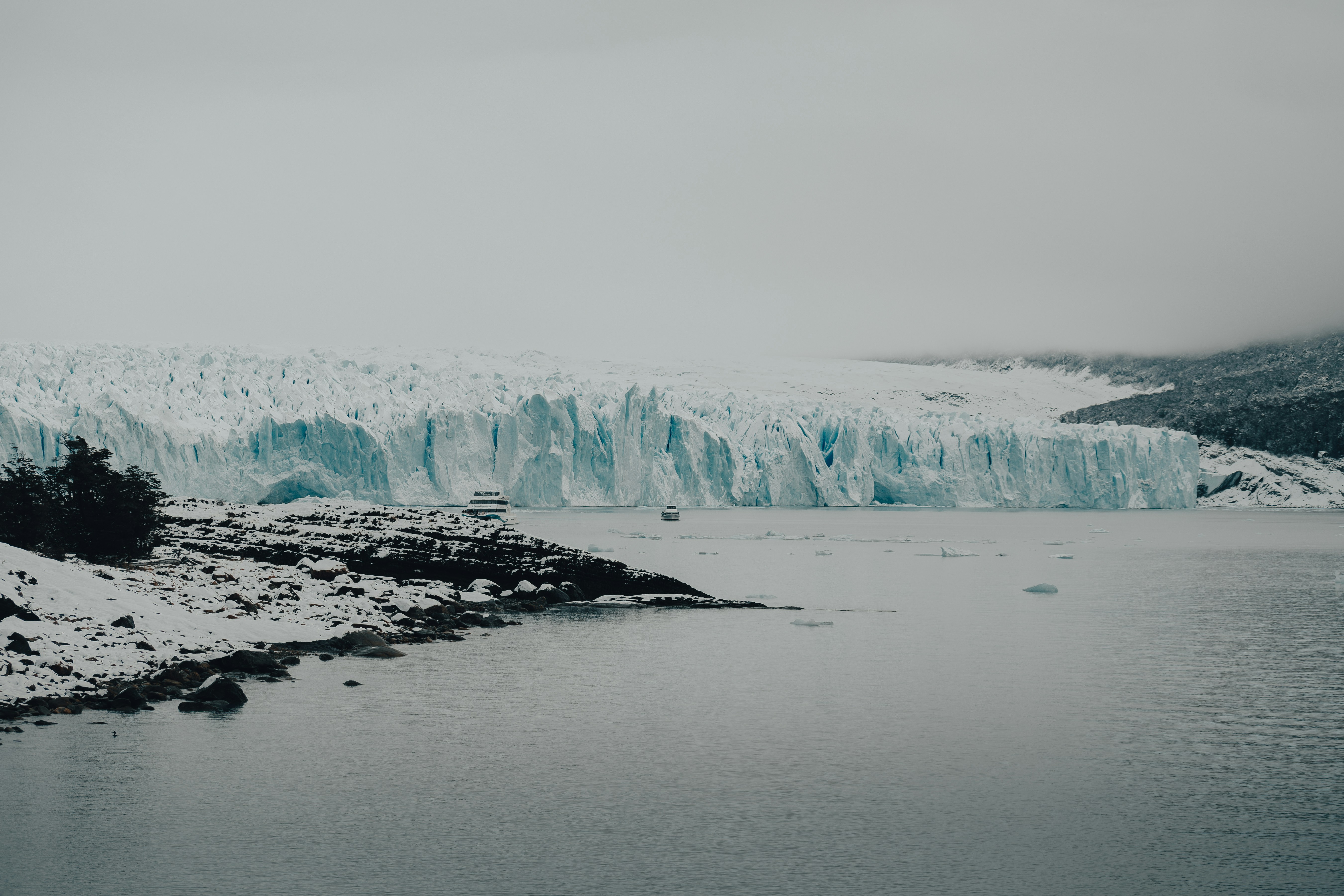 Photo by gasparzaldo