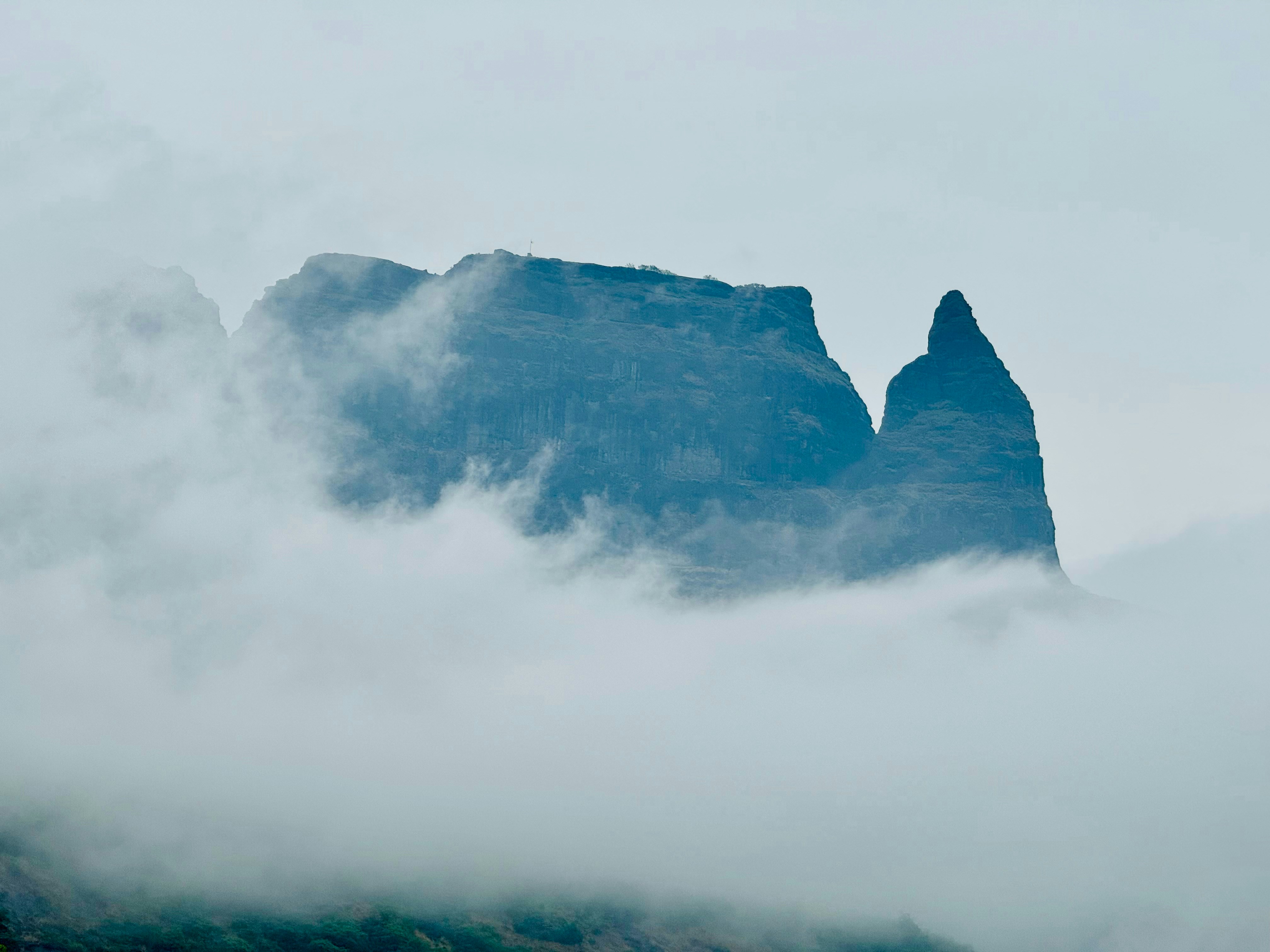 Photo by hiteshsathawane