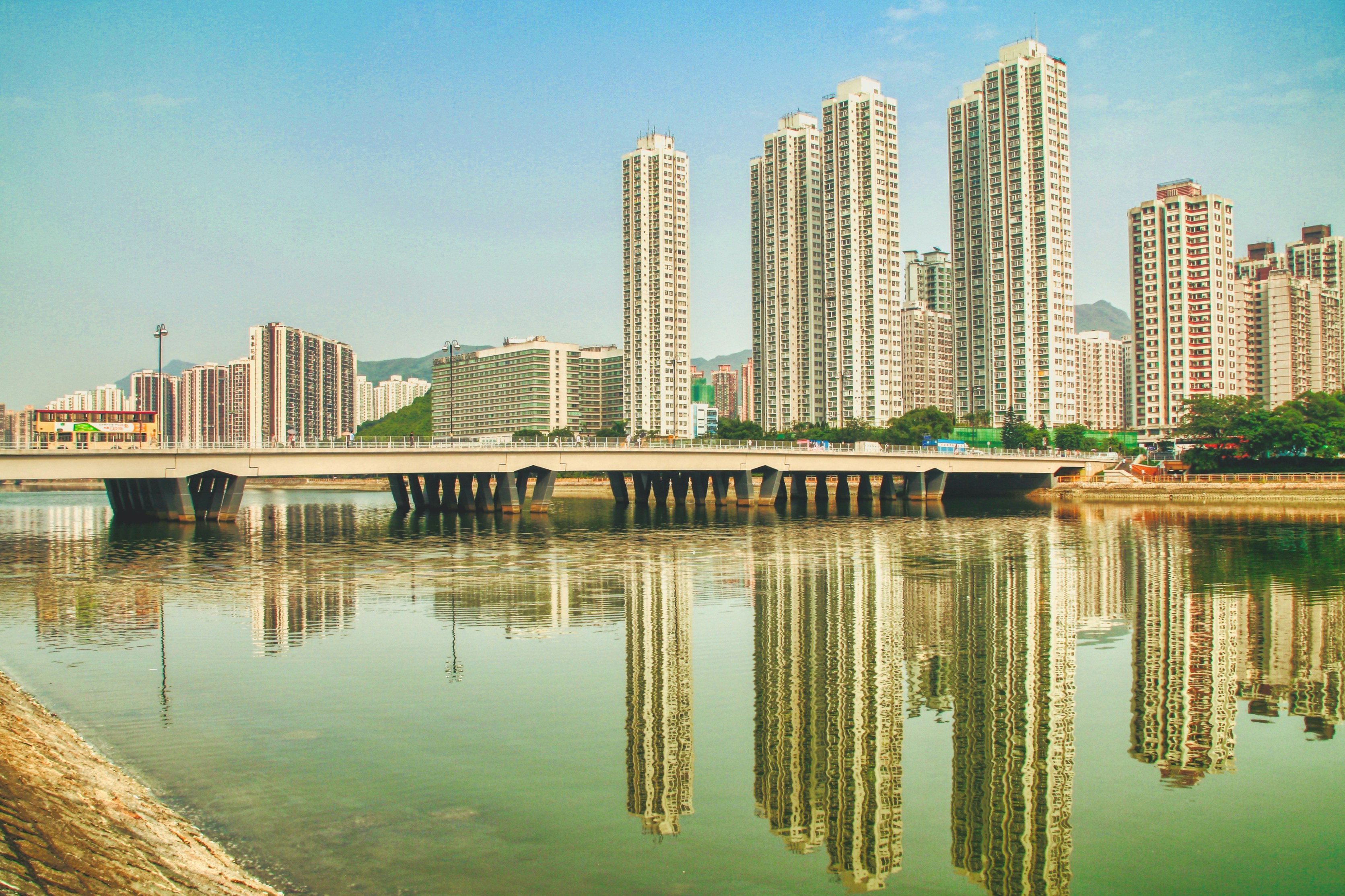 Photo by thomaskinto