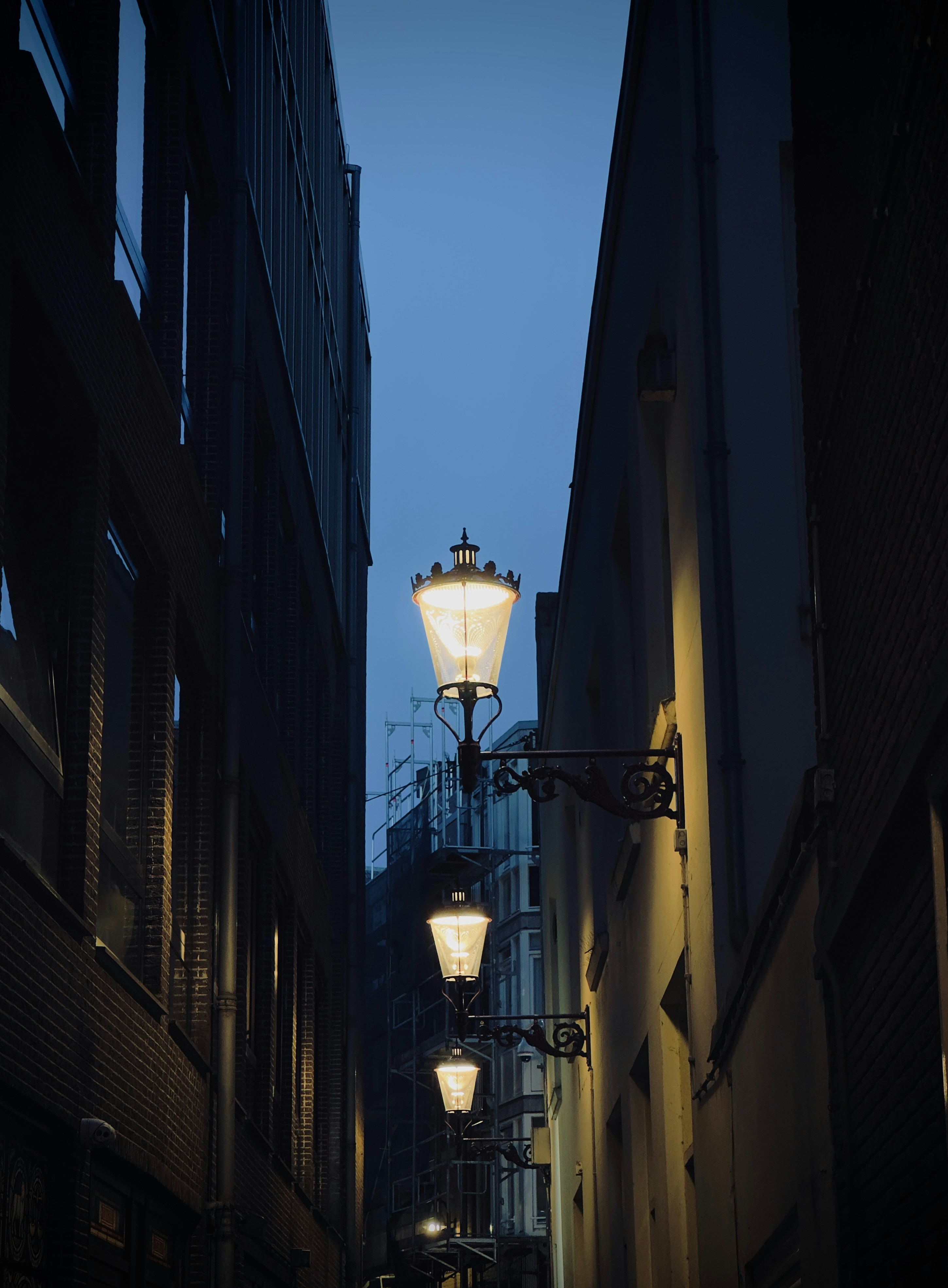 Photo by kristoferboev