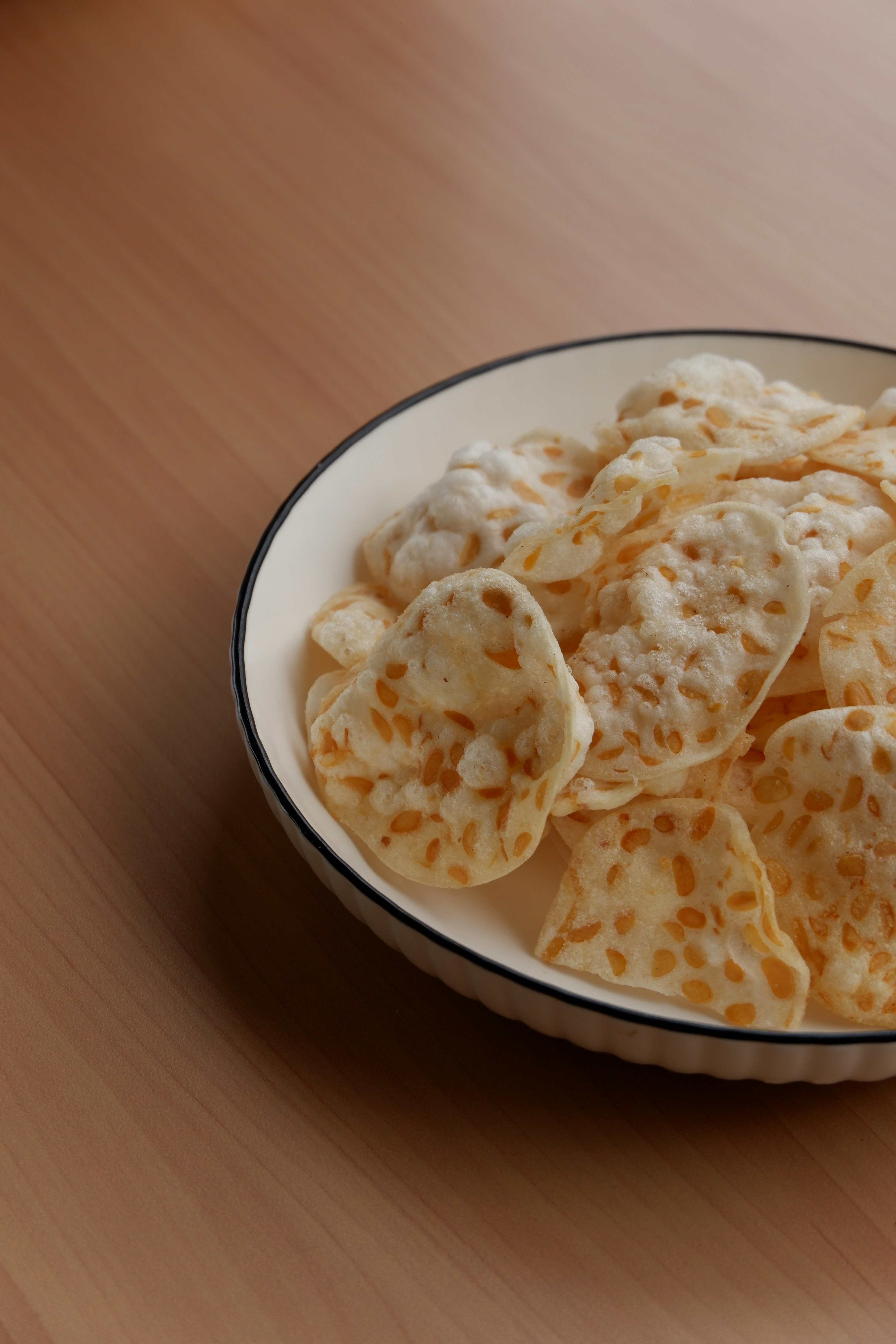 crispy shrimp crackers wallpaper, wallpaper, Kalori Kerupuk Udang dan Cara Konsumsi yang Sehat 5
