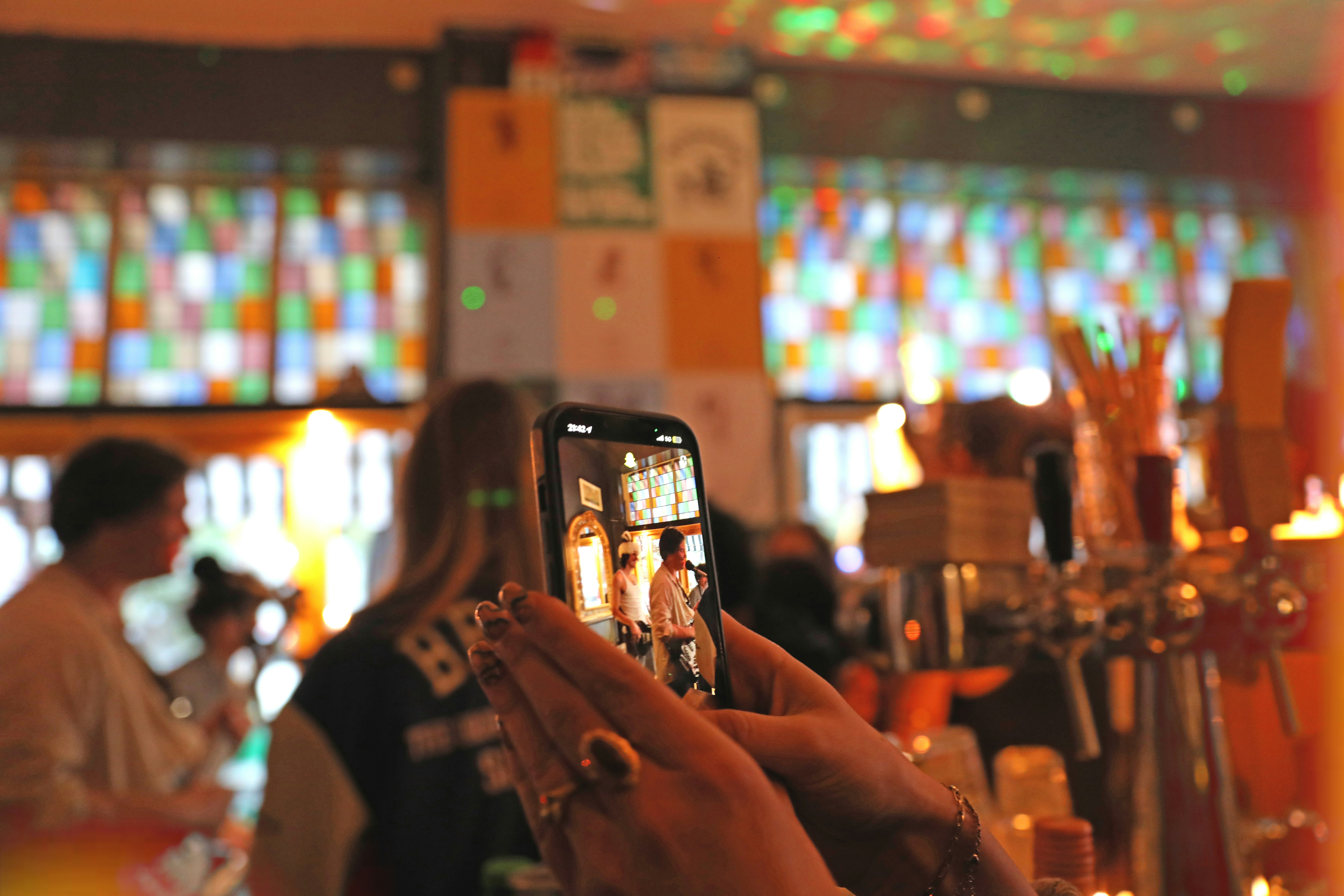 Cafe bar "SELFIE"