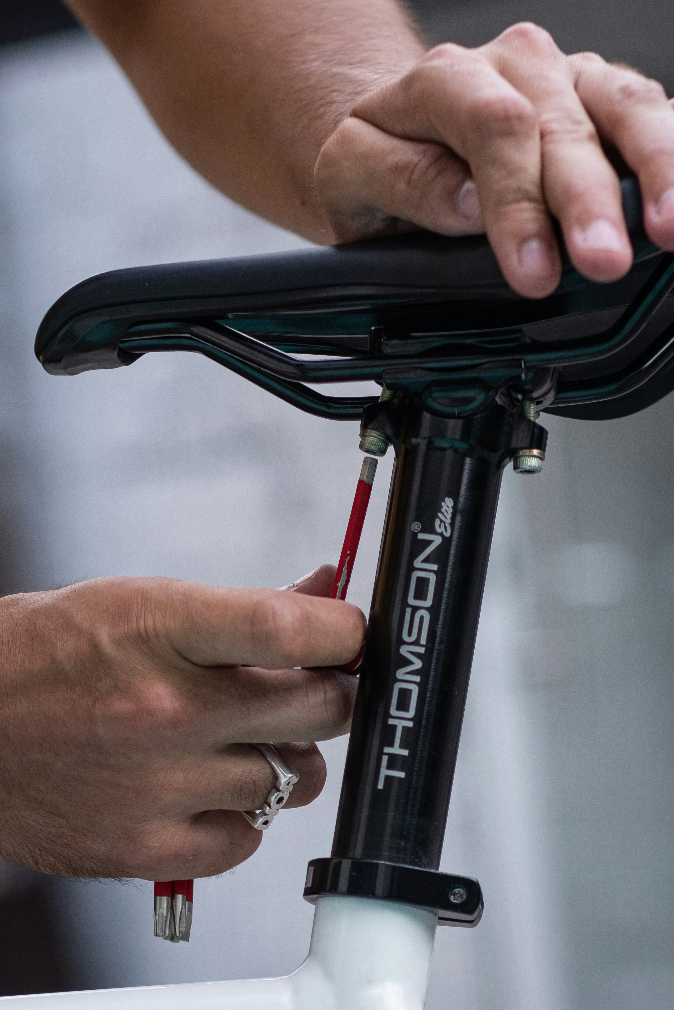 내 손끝에서 피어나는 ‘나’! 공예로 빚는 세상 단 하나의 이야기