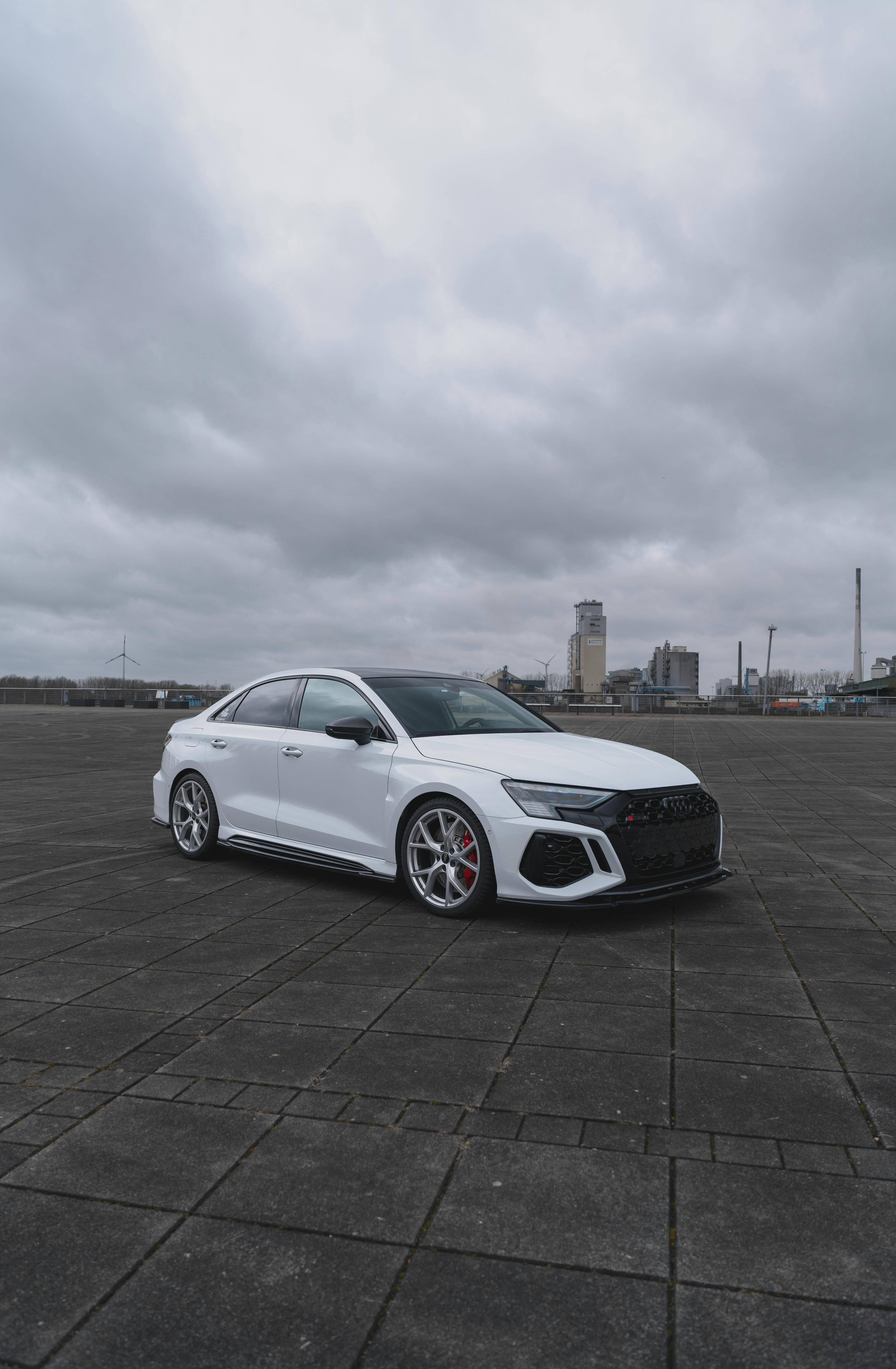 Photo by marcelhoberg