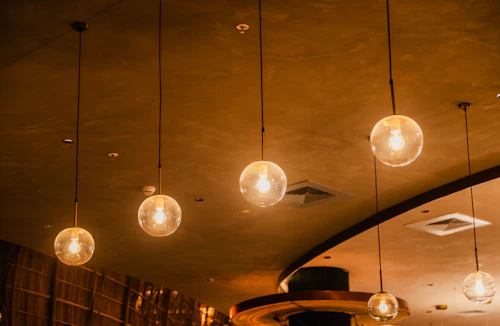 Pendant lights in Muscat