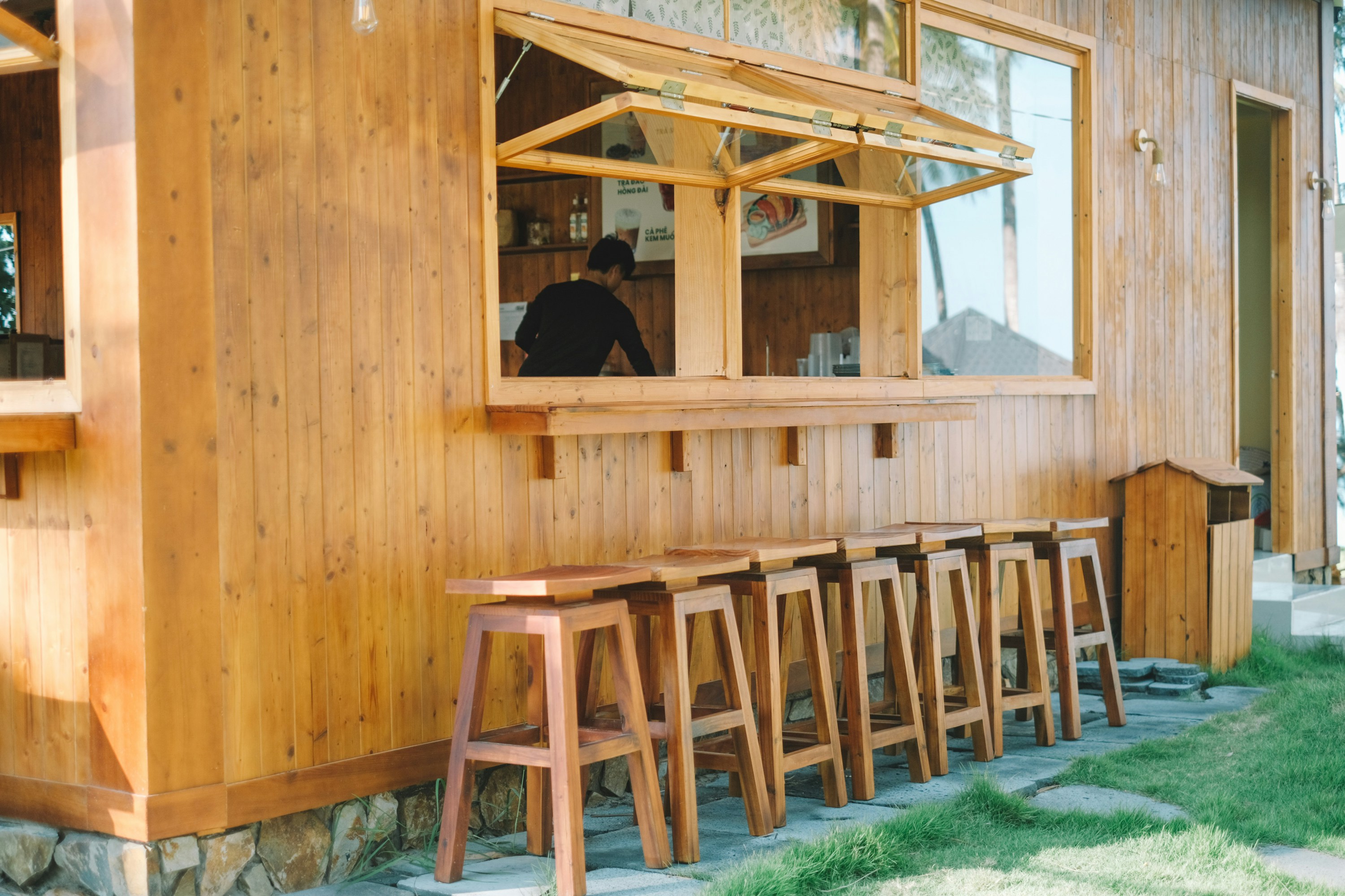 Photo by nguyentrungnguyen