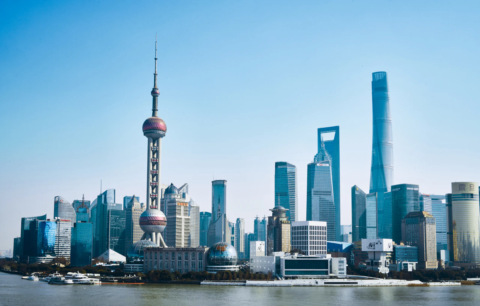 Capella Shanghai, Jian Ye Li