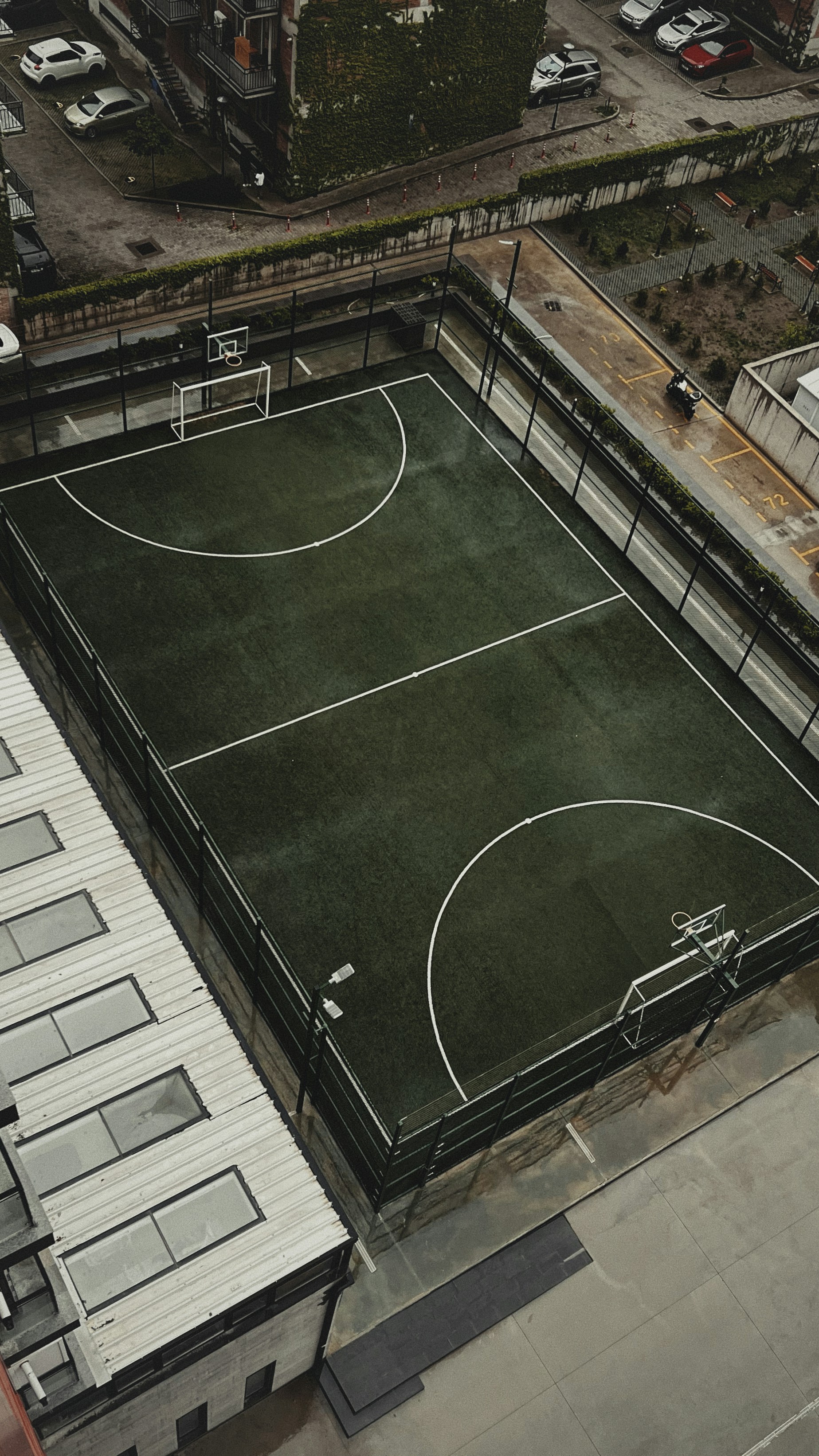 Outdoor vs Indoor Basketball: Key Differences and What to Buy