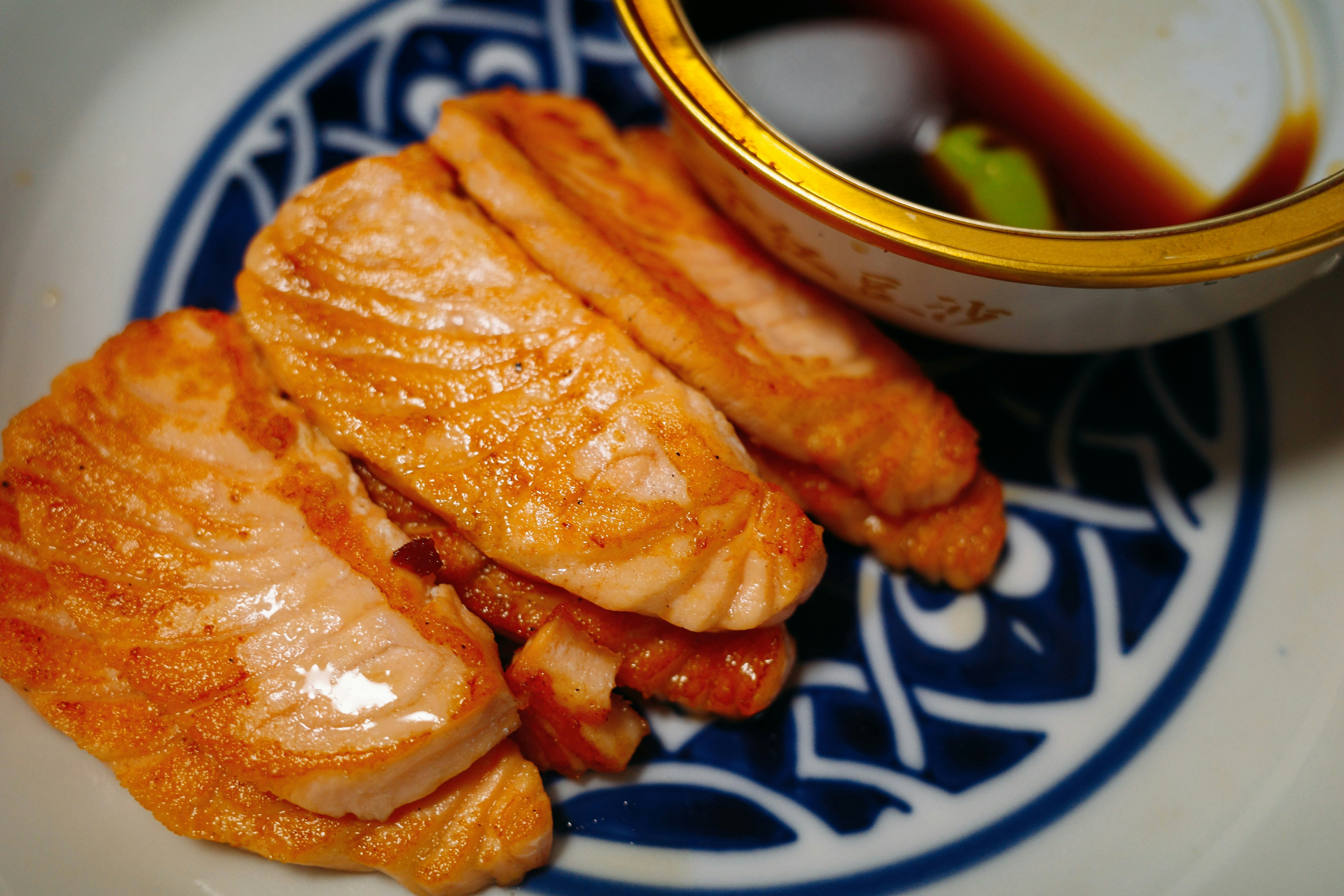 Baked Salmon Fillets with Sweet Honey Mustard Glaze