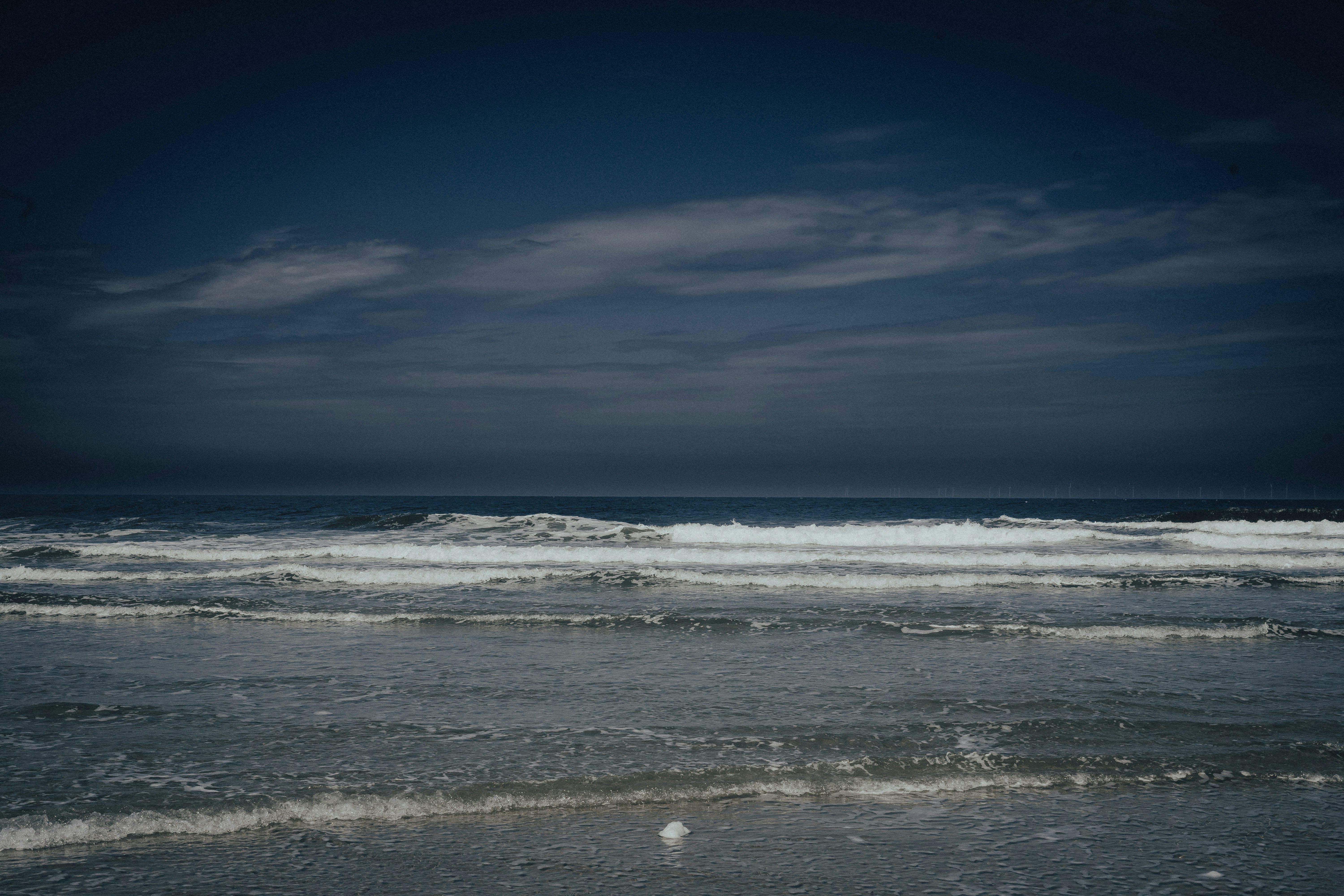 Photo by benjirokaneki