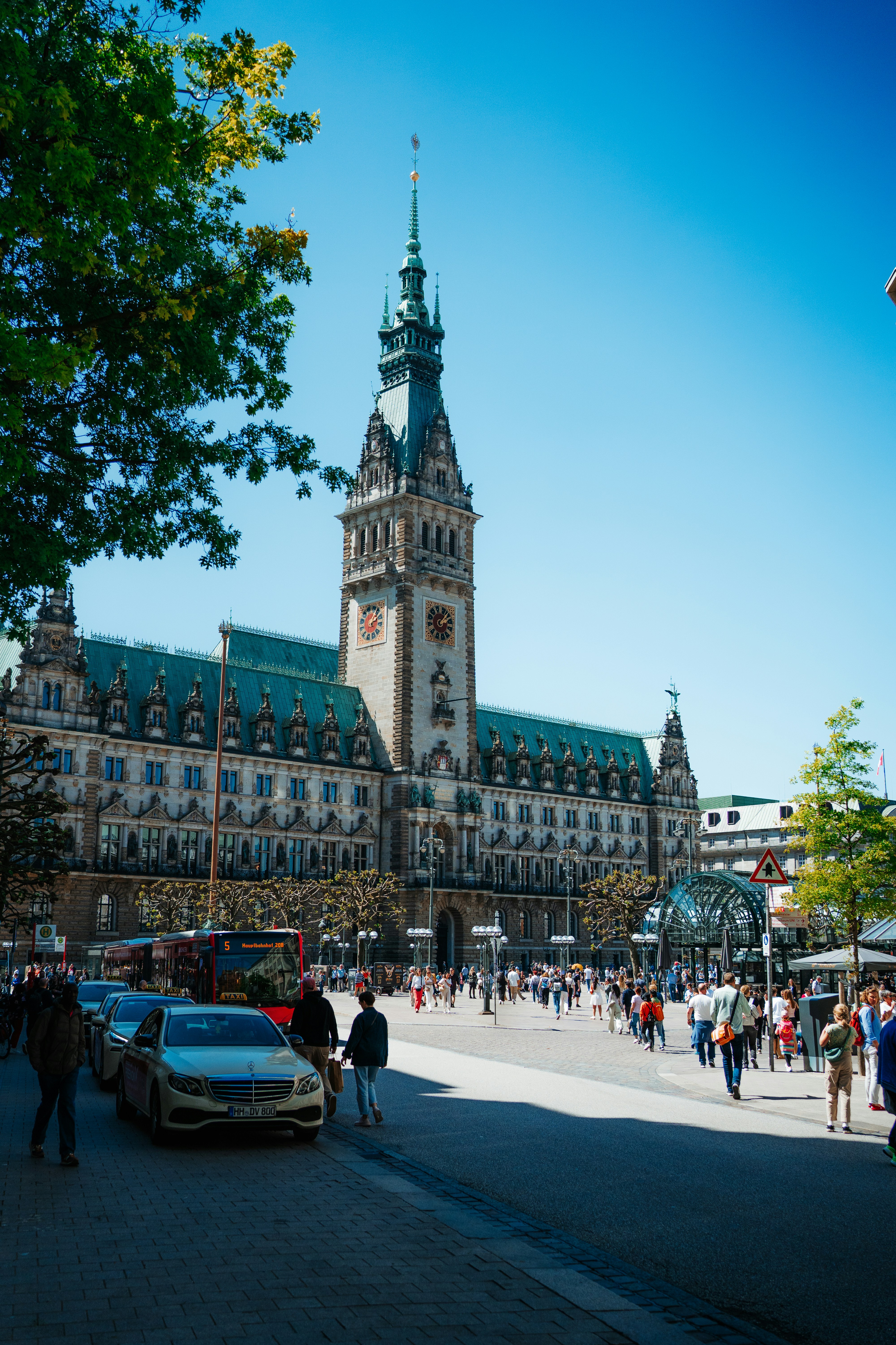 Photo by benjirokaneki