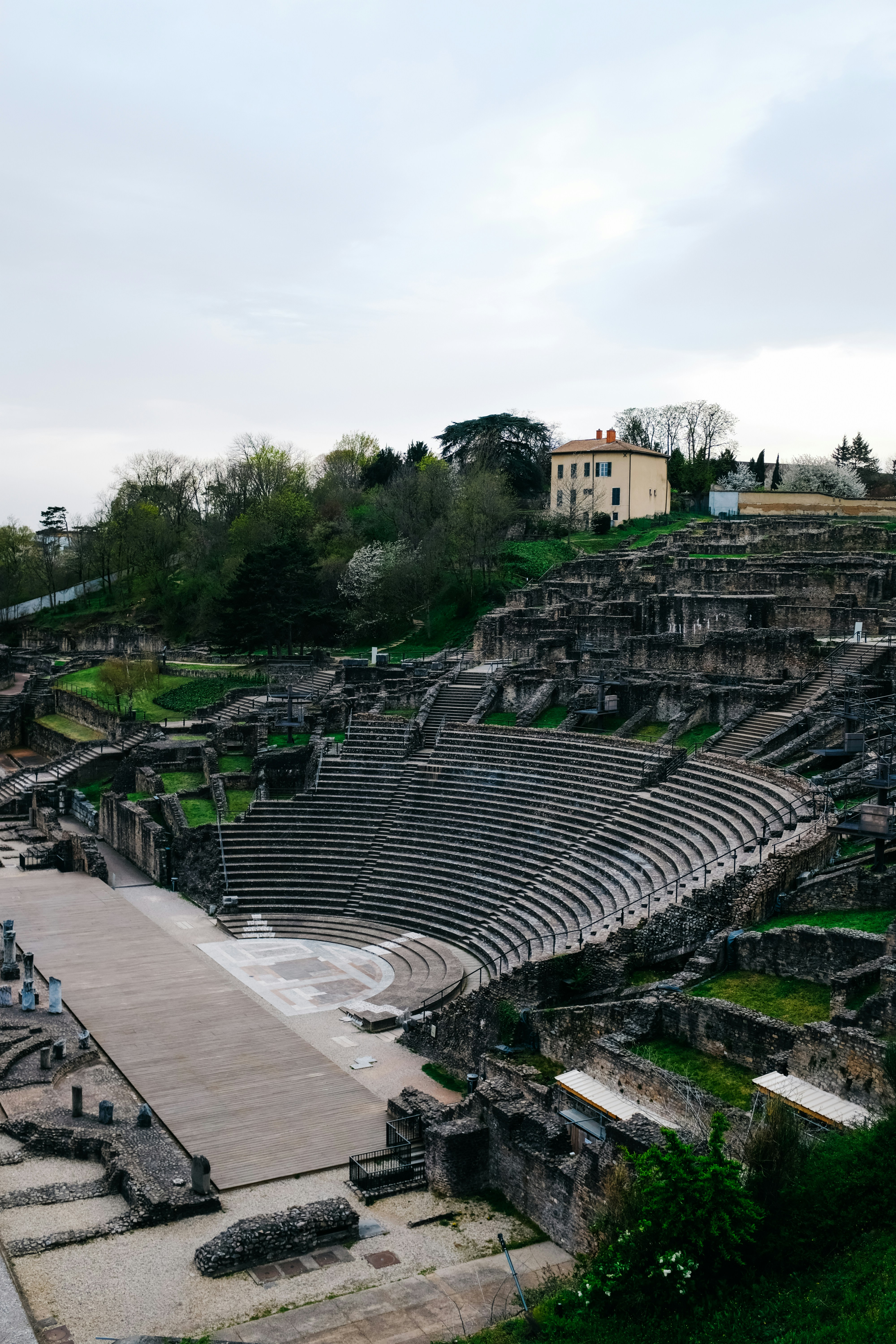 A very old looking amphit with a lot of seats photo – Free Grey Image ...