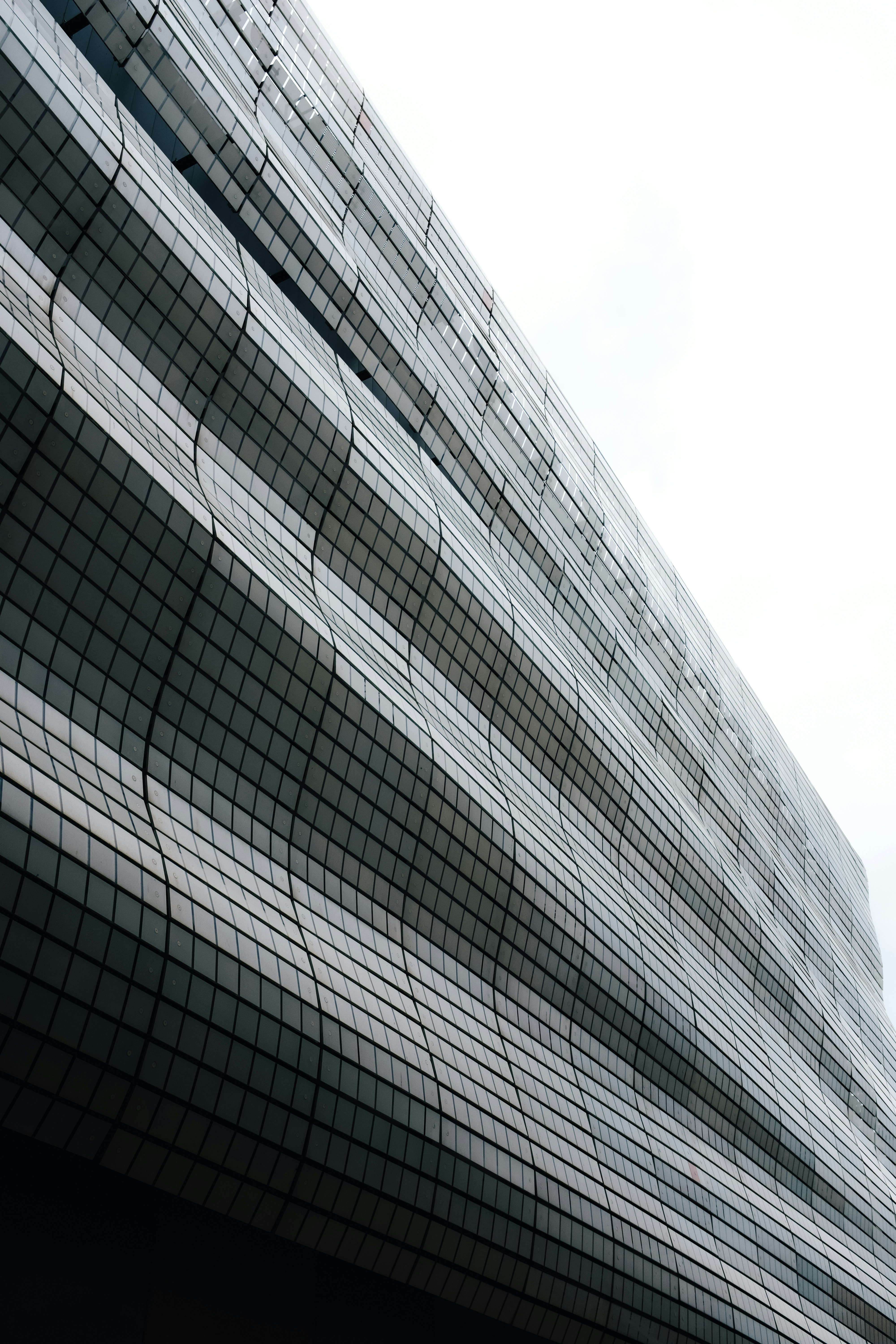 Photo by adrienolichon