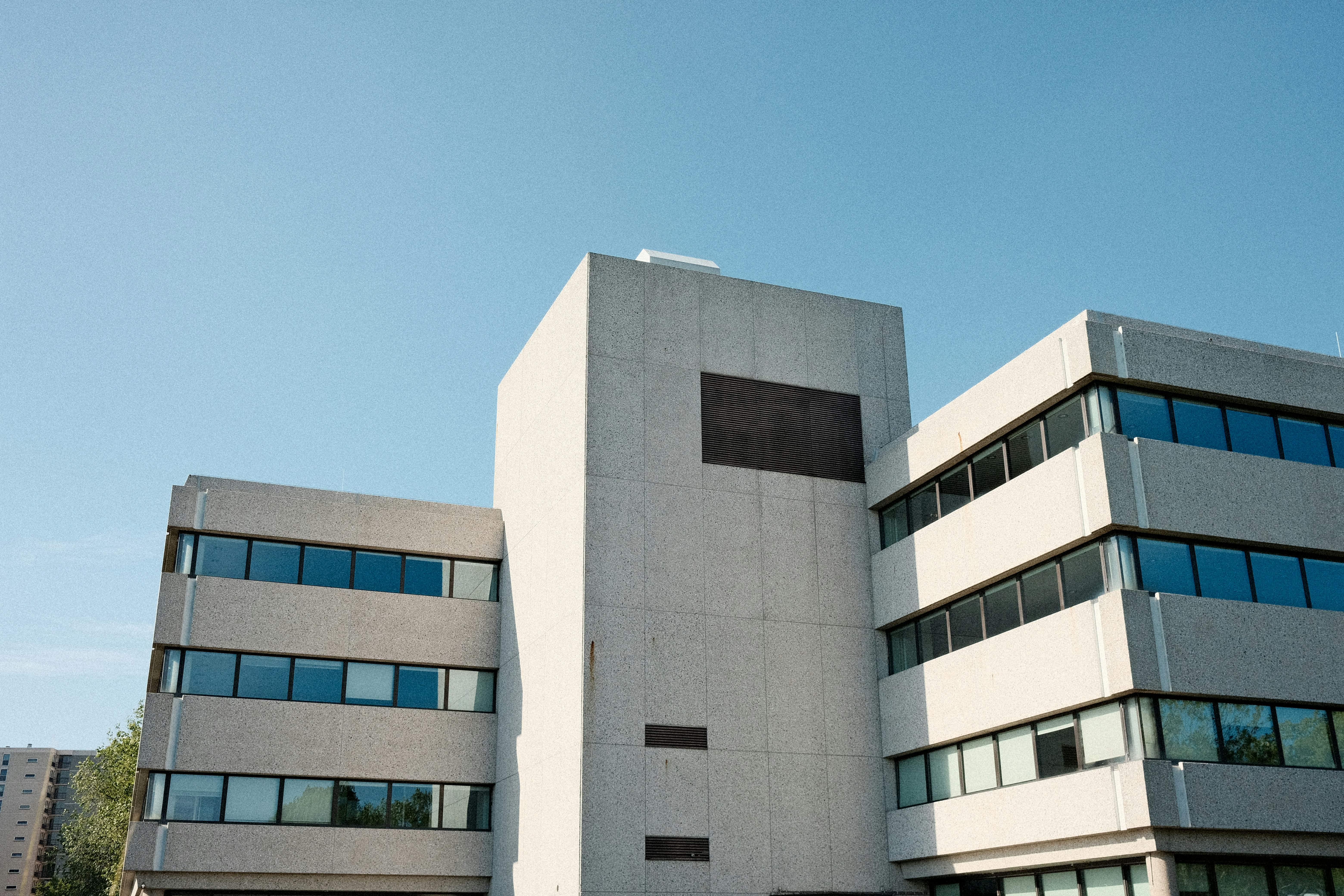 Photo by valentinlacoste