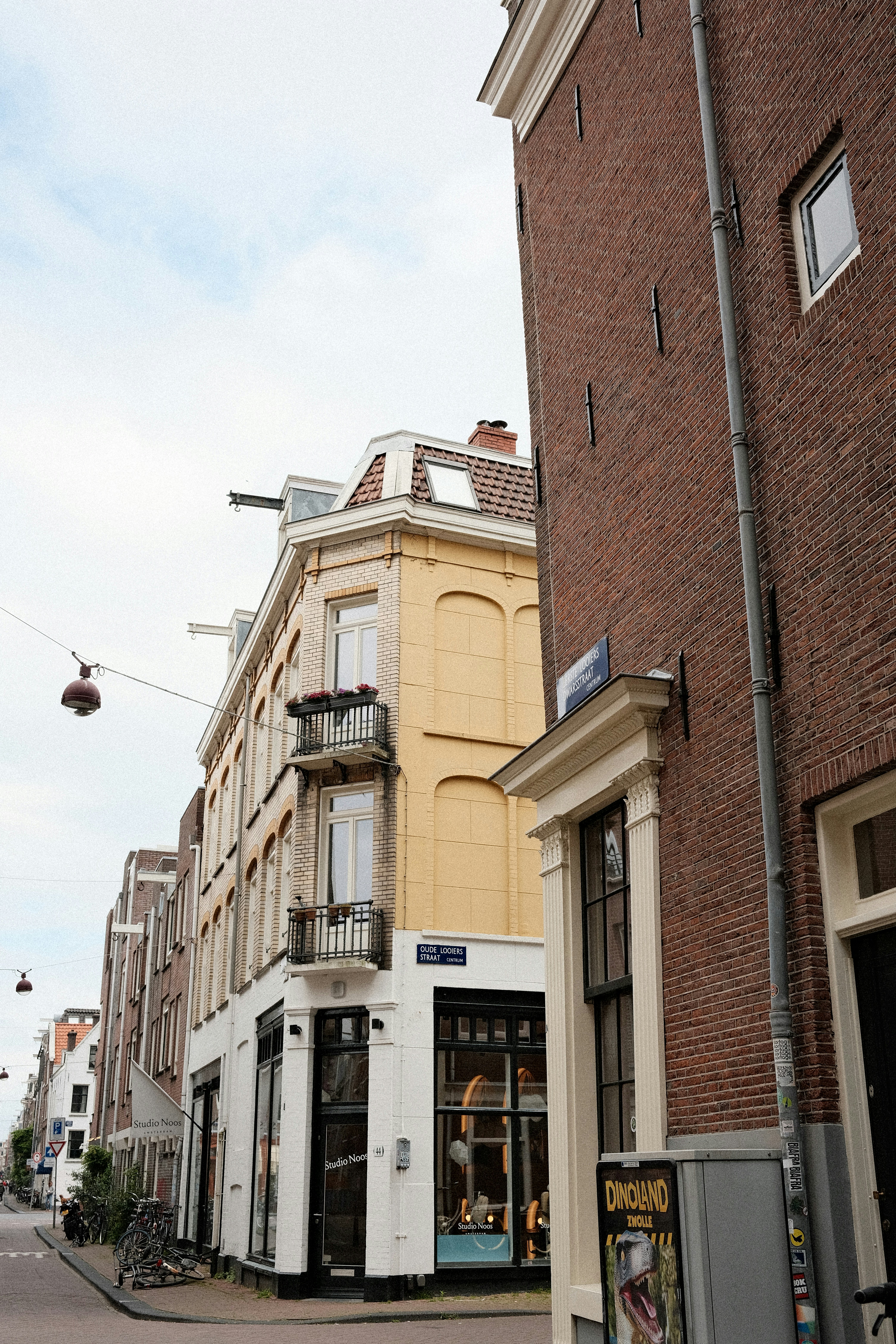 Photo by valentinlacoste