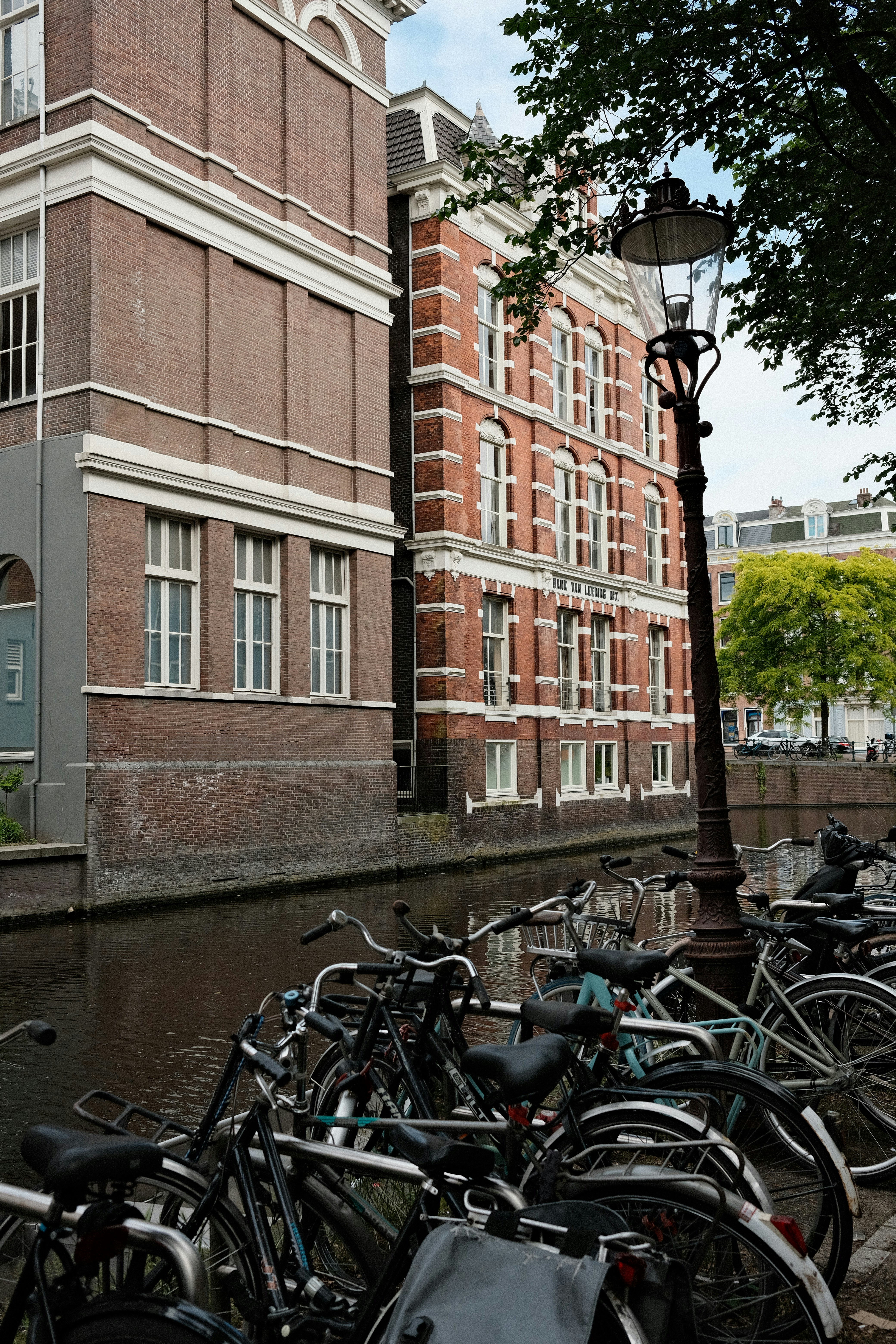 Photo by valentinlacoste