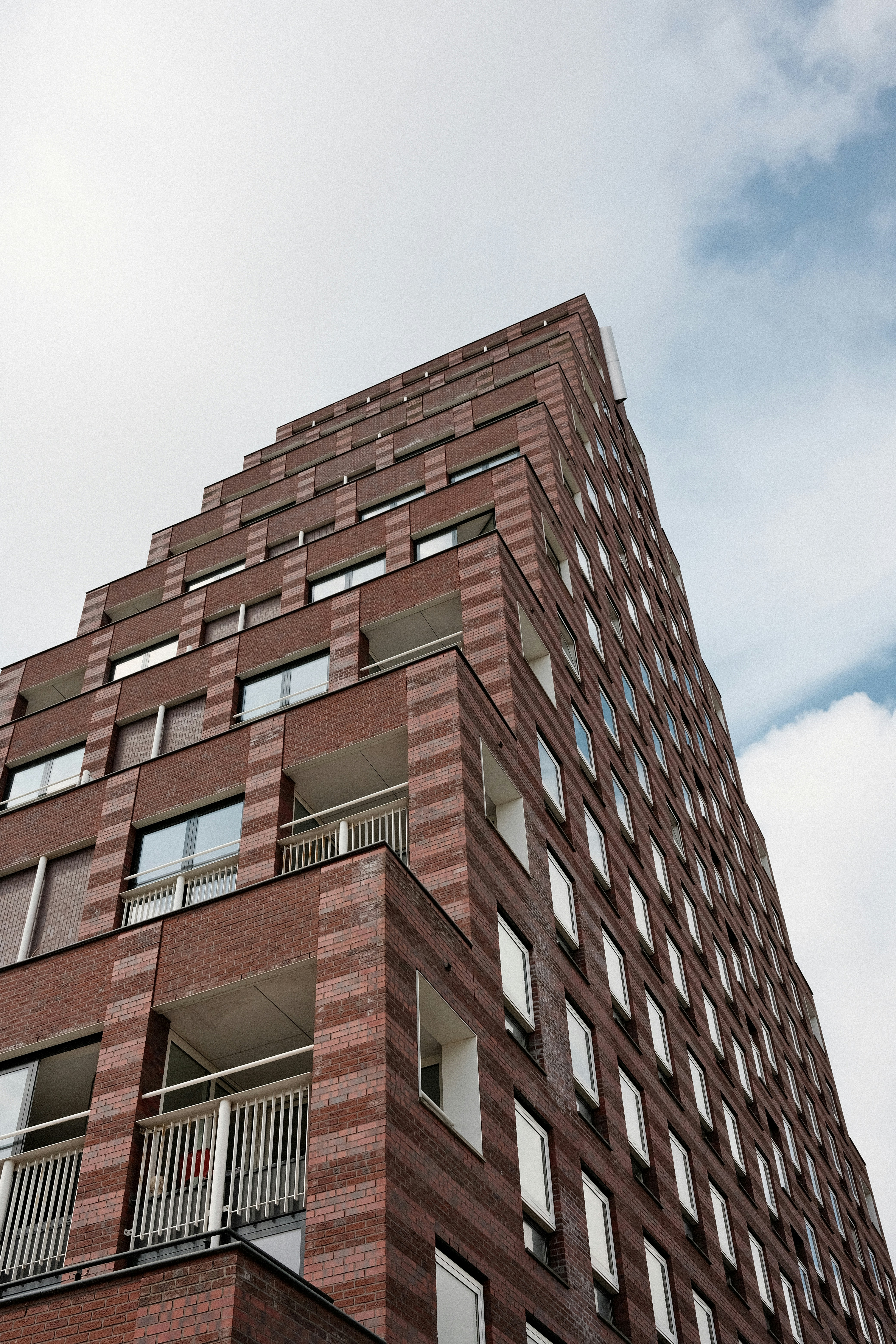 Photo by valentinlacoste