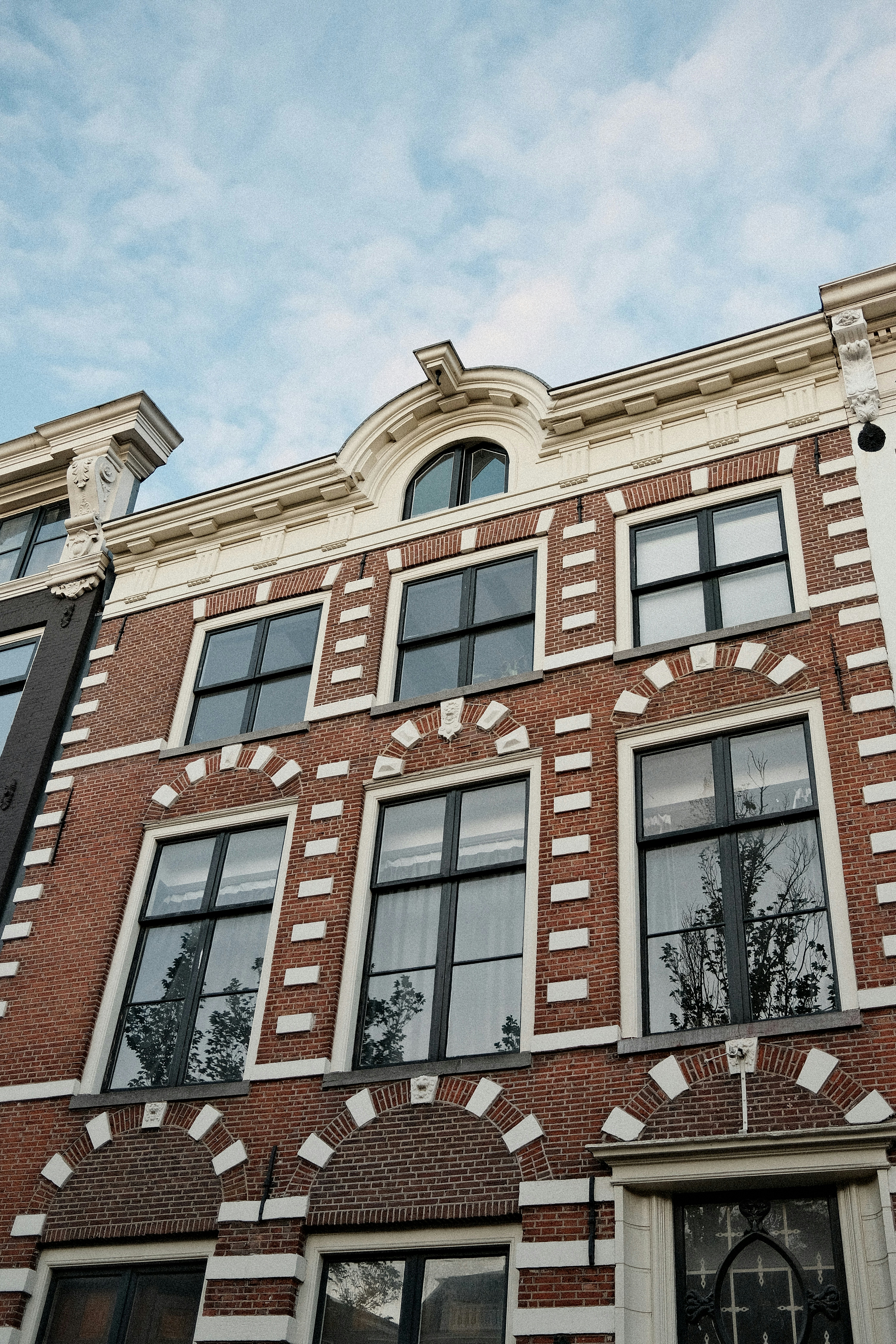 Photo by valentinlacoste