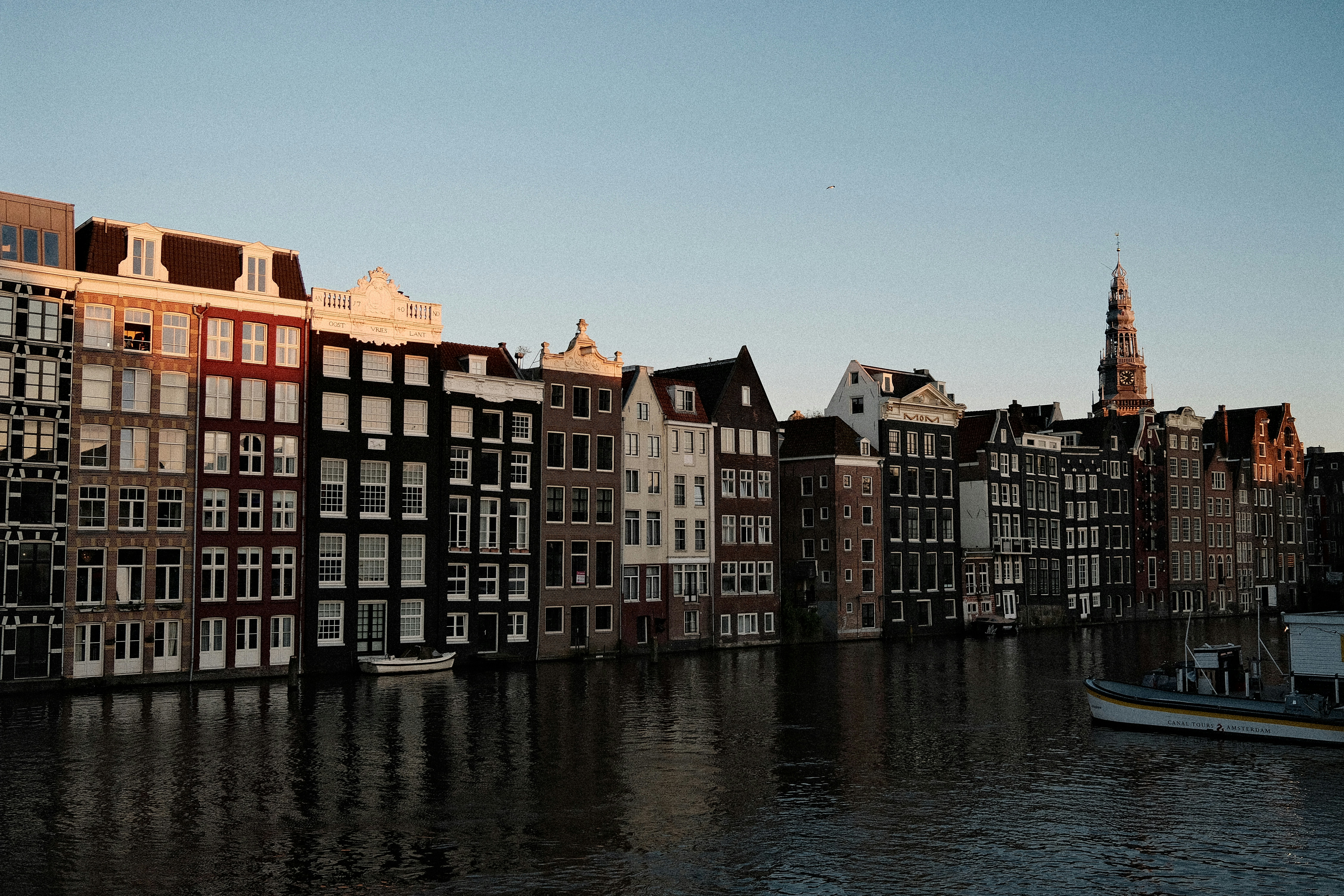 Photo by valentinlacoste