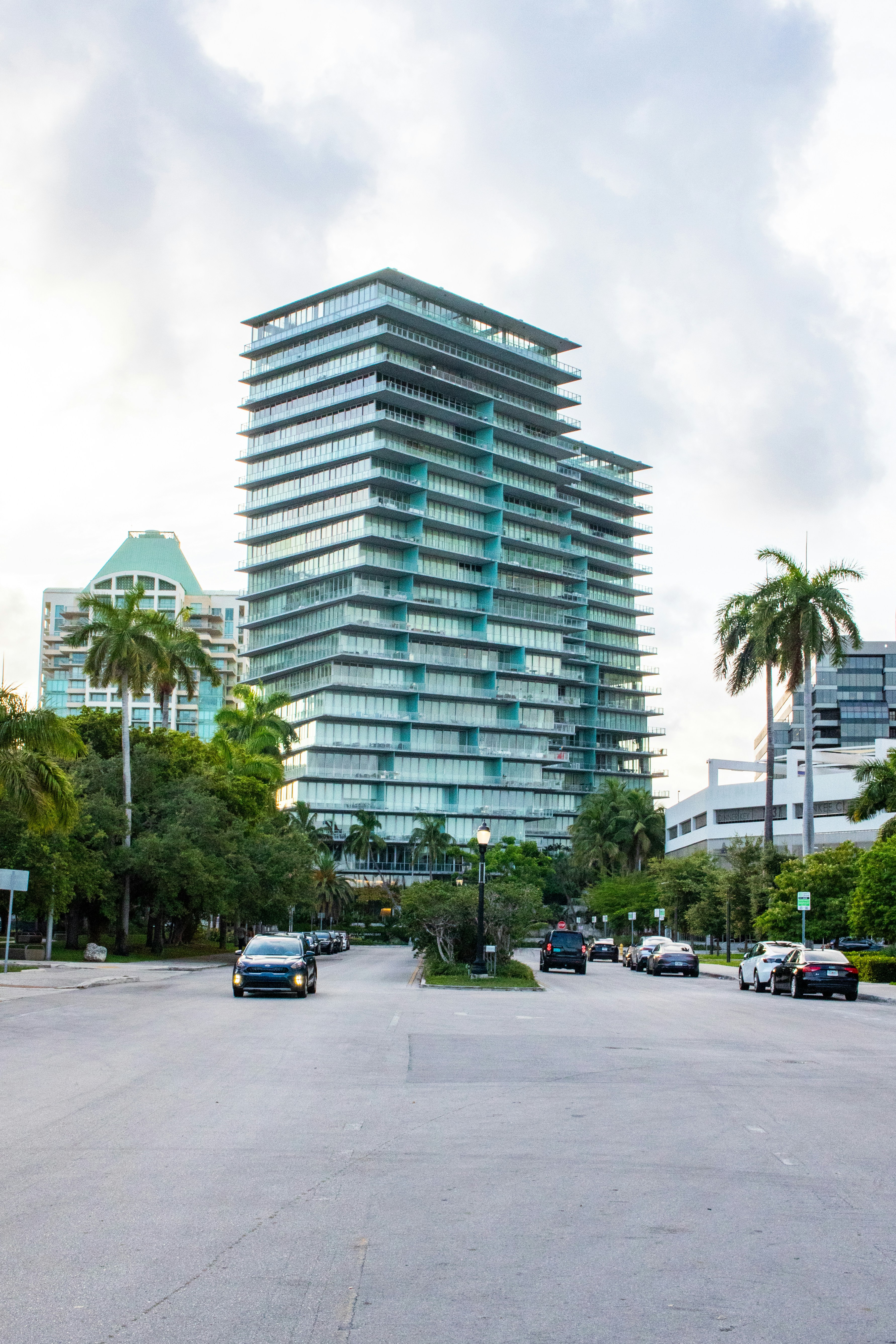 As the first new development on Bayshore Drive in several decades, Grove at Grand Bay needed to make an immediate connection with the community. Working together with Bjarke Ingels, the property was envisioned as more than a collection of individual residences, but rather as a shared community devoted to enhancing the lives of residents and the surrounding neighborhood alike. Learn more: https://www.terragroup.com/property/grove-at-grand-bay/