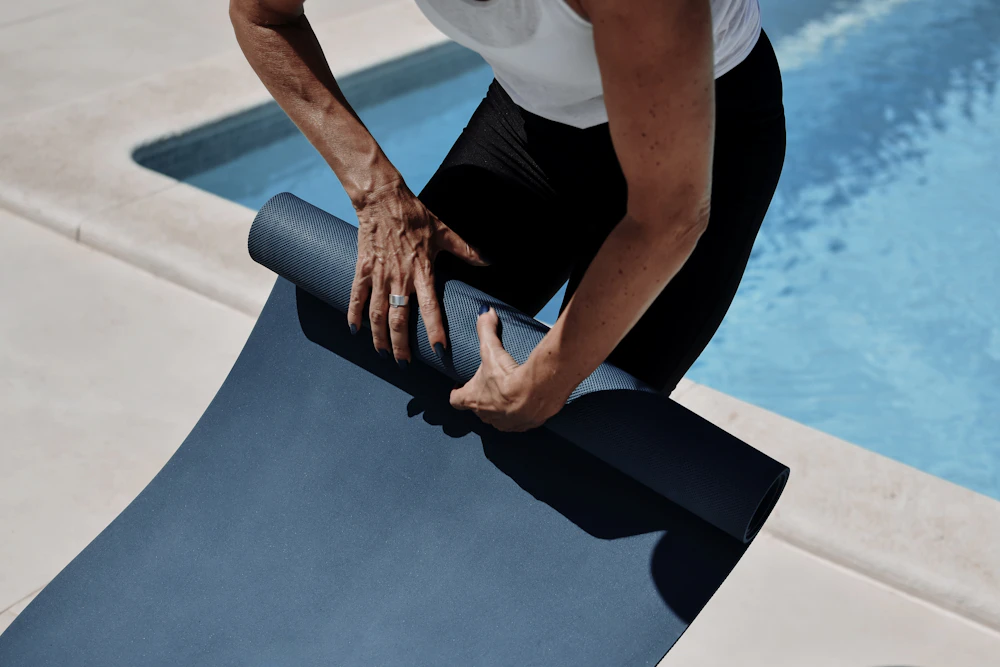 Photo of a similar item: Manduka PROlite Yoga Mat, 4.7 mm, Elderberry