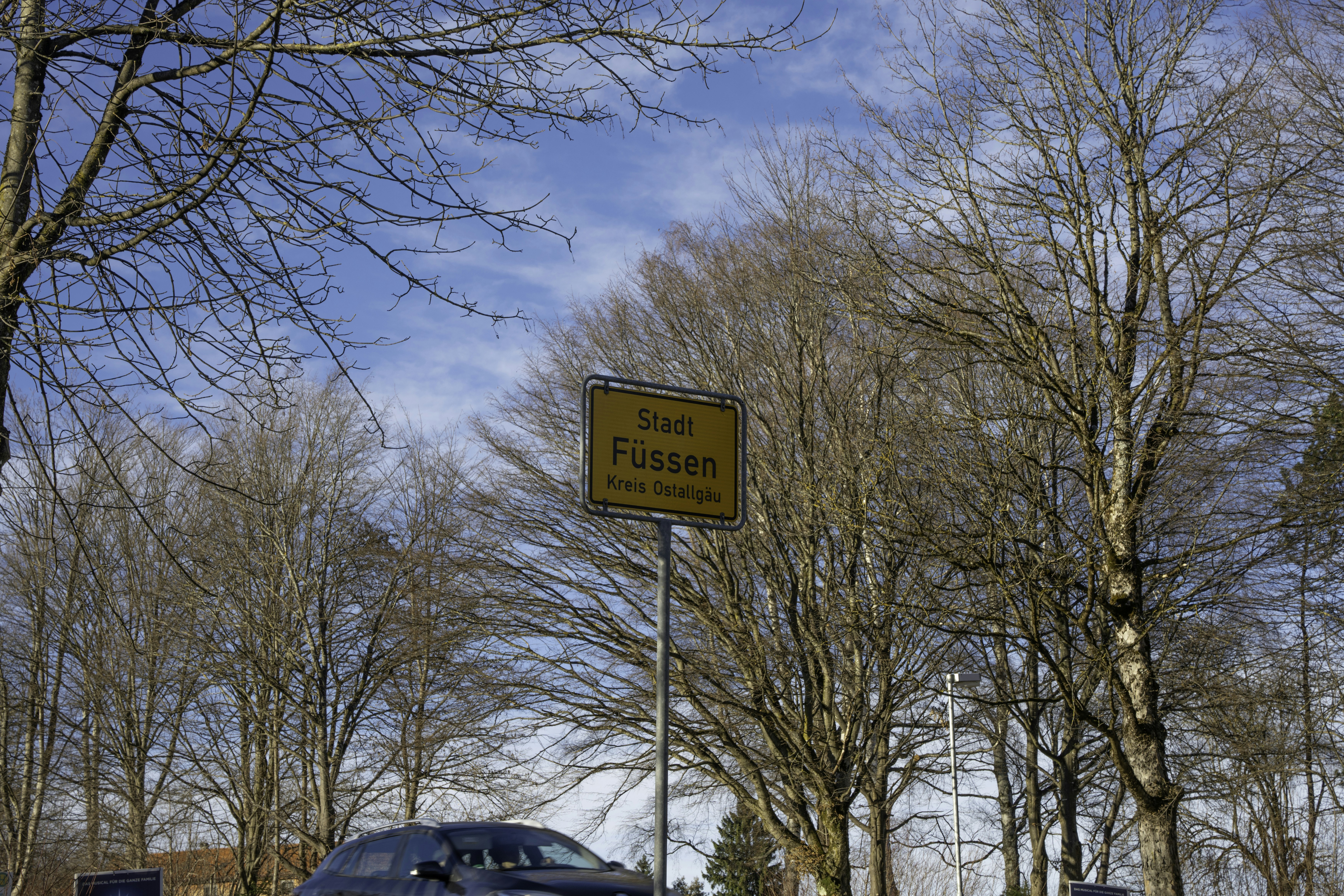 Photo by winstontjia