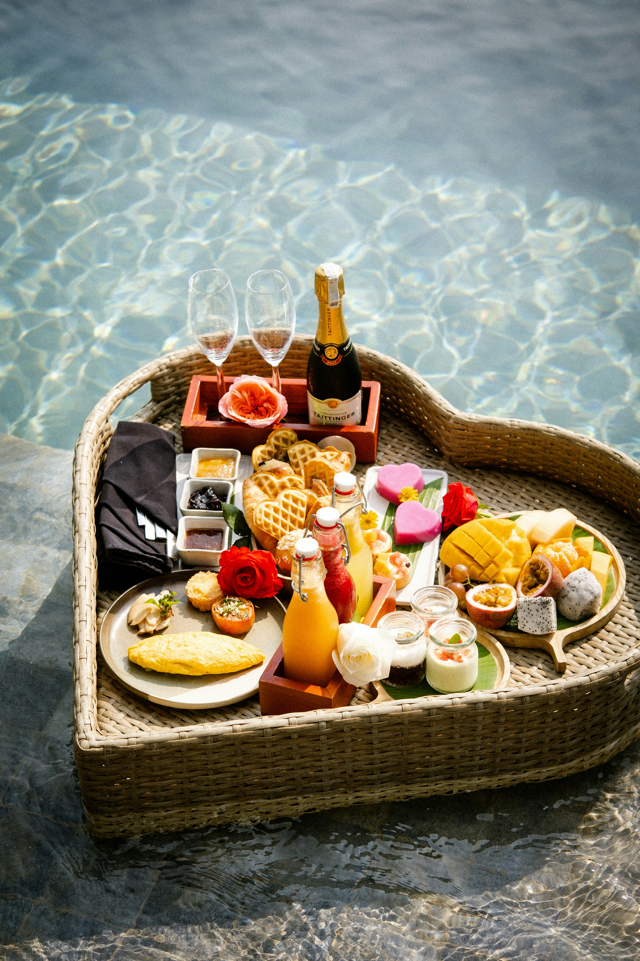 Unlocking the Wonders of Shaped Watermelon: A Guide to Innovative Cultivation and Enjoyment