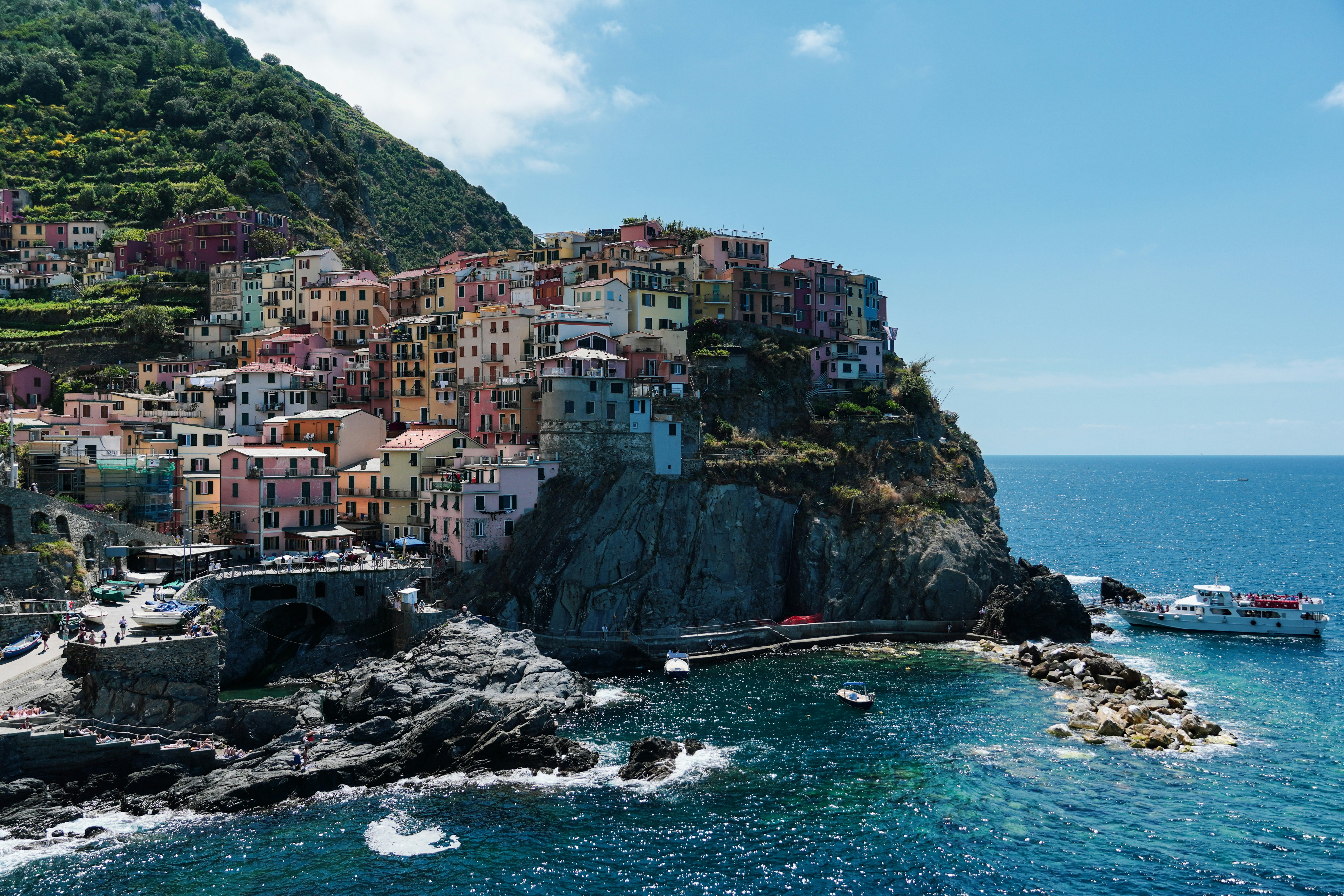 Photo by greenliustudio