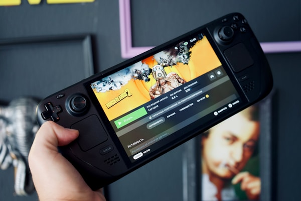 SteamOS débarque partout : le Steam Deck a-t-il encore un intérêt en 2026 ?
