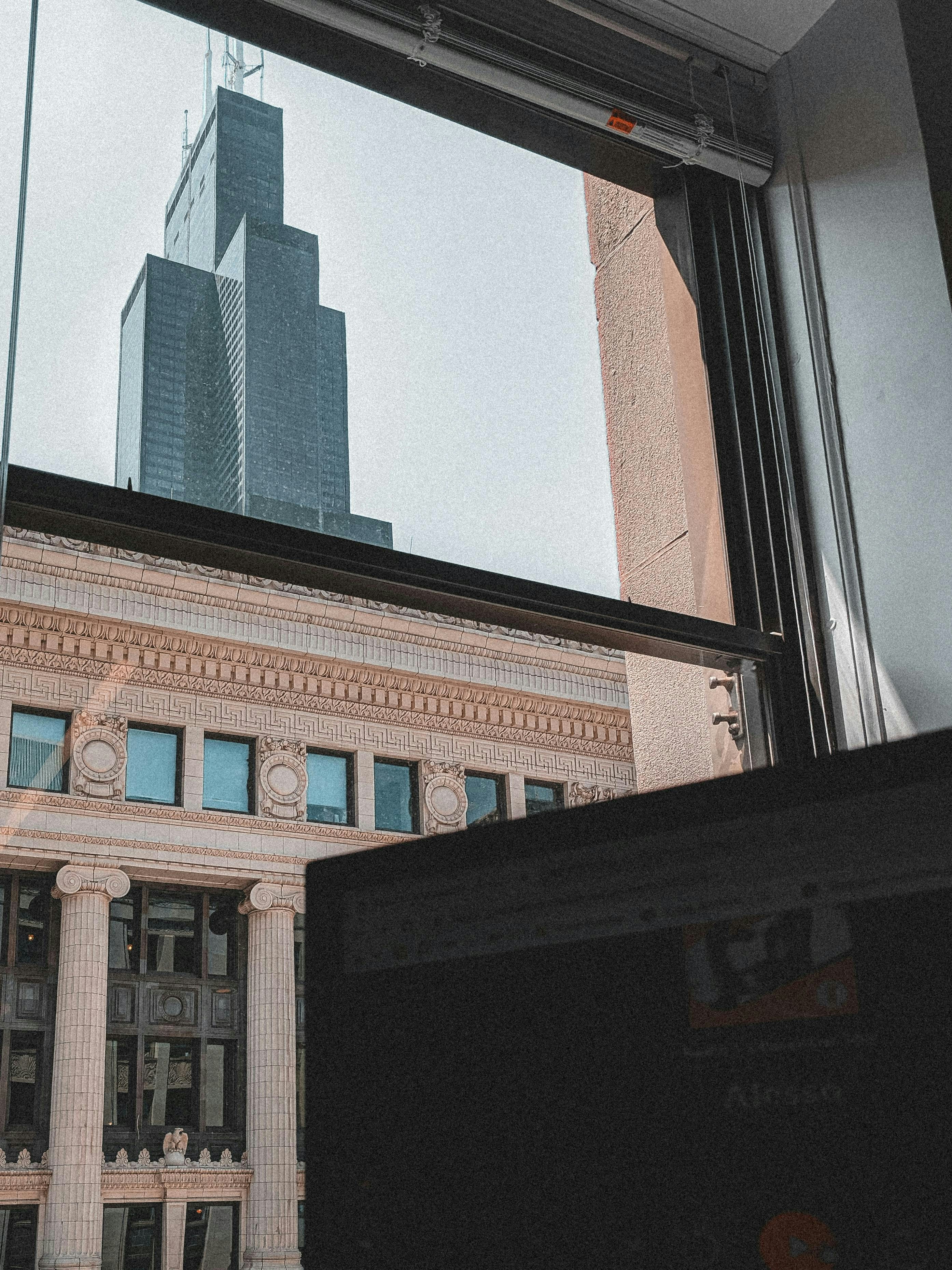 Photo by allenboguslavsky