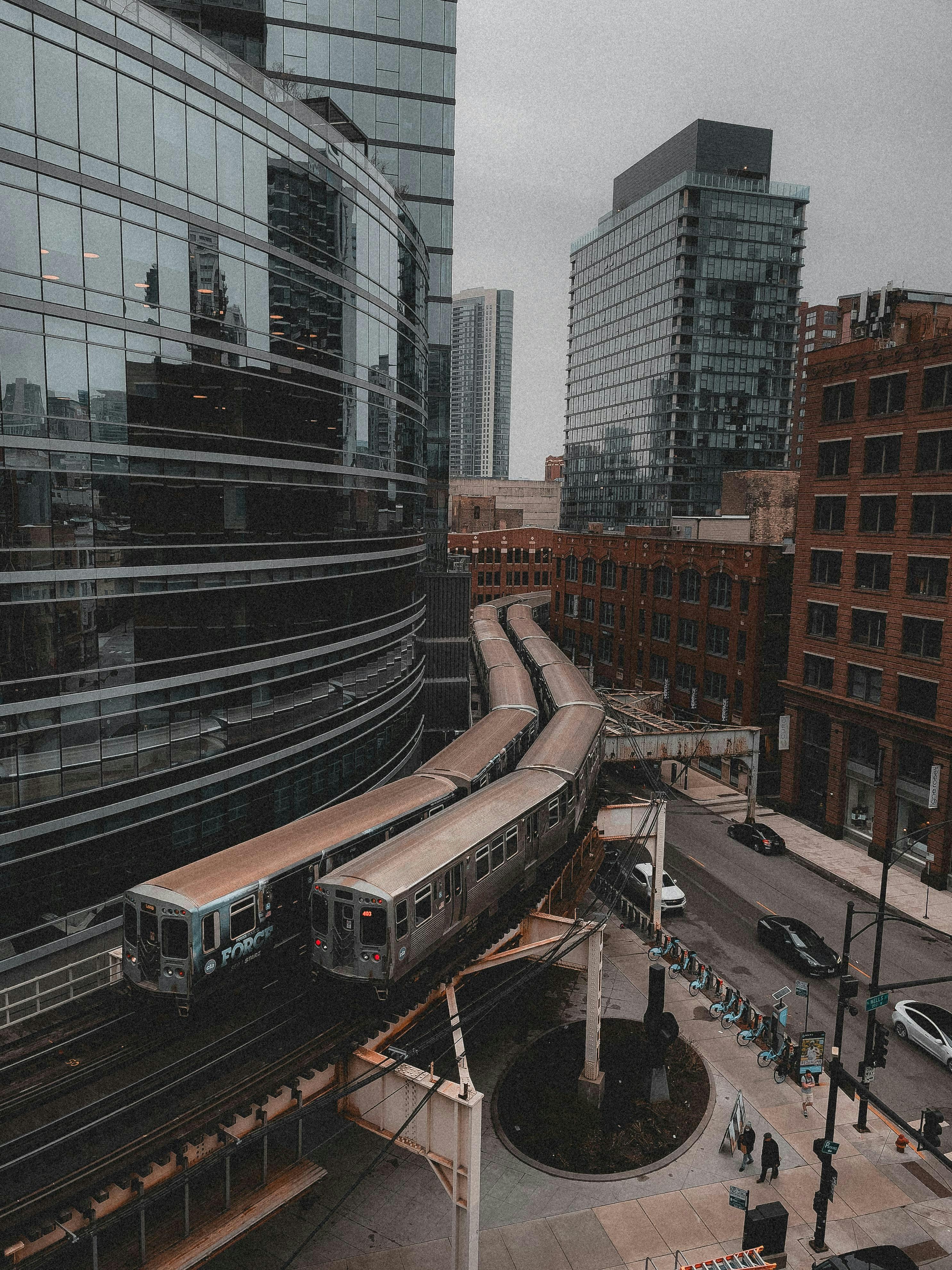 Photo by allenboguslavsky