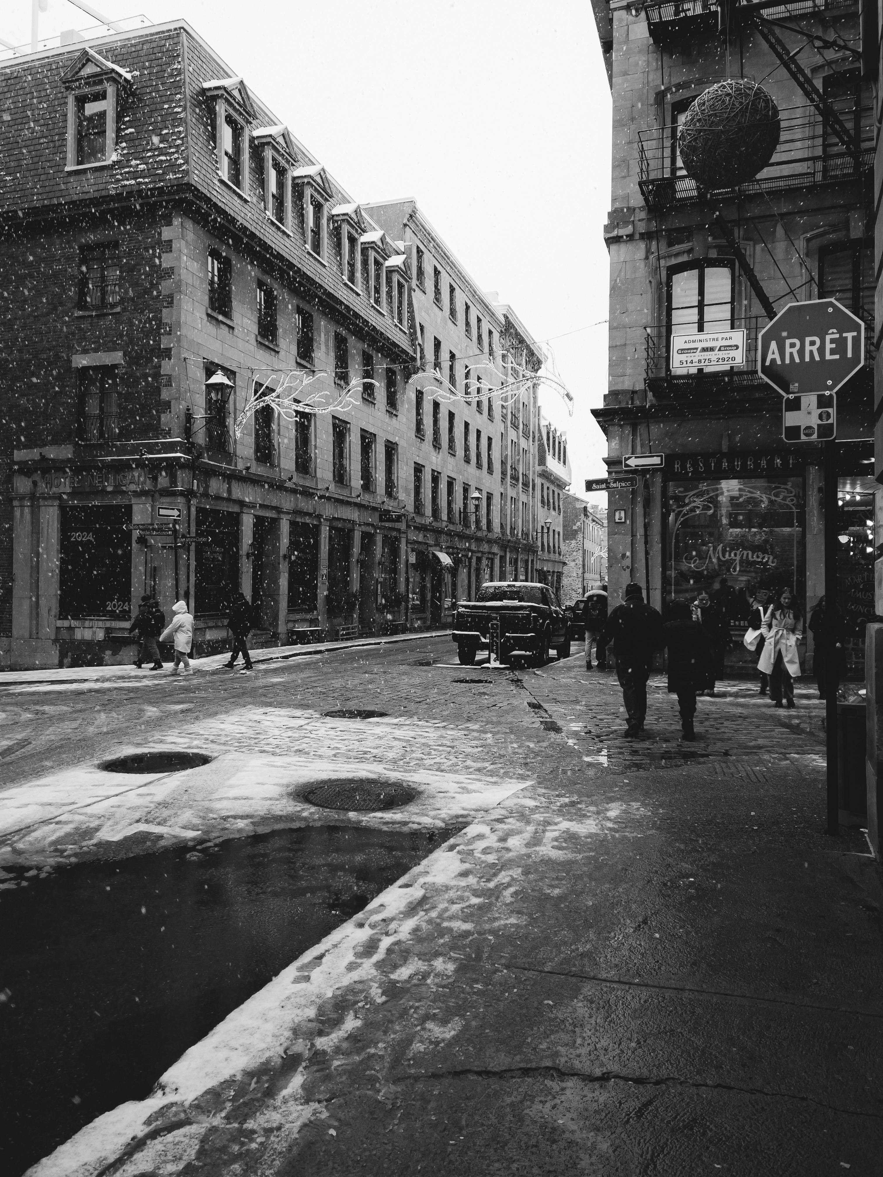 Photo by allenboguslavsky