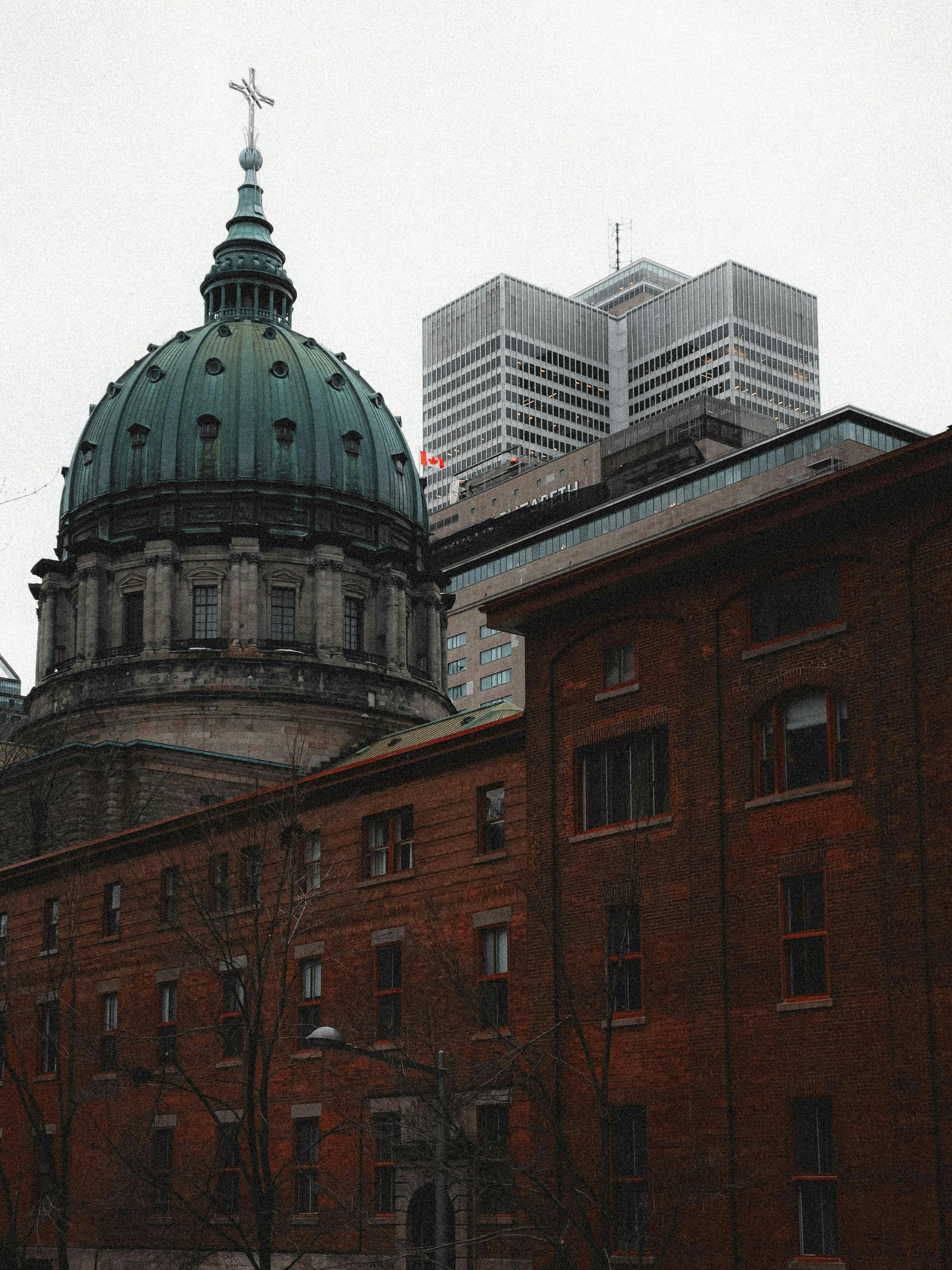 Photo by allenboguslavsky