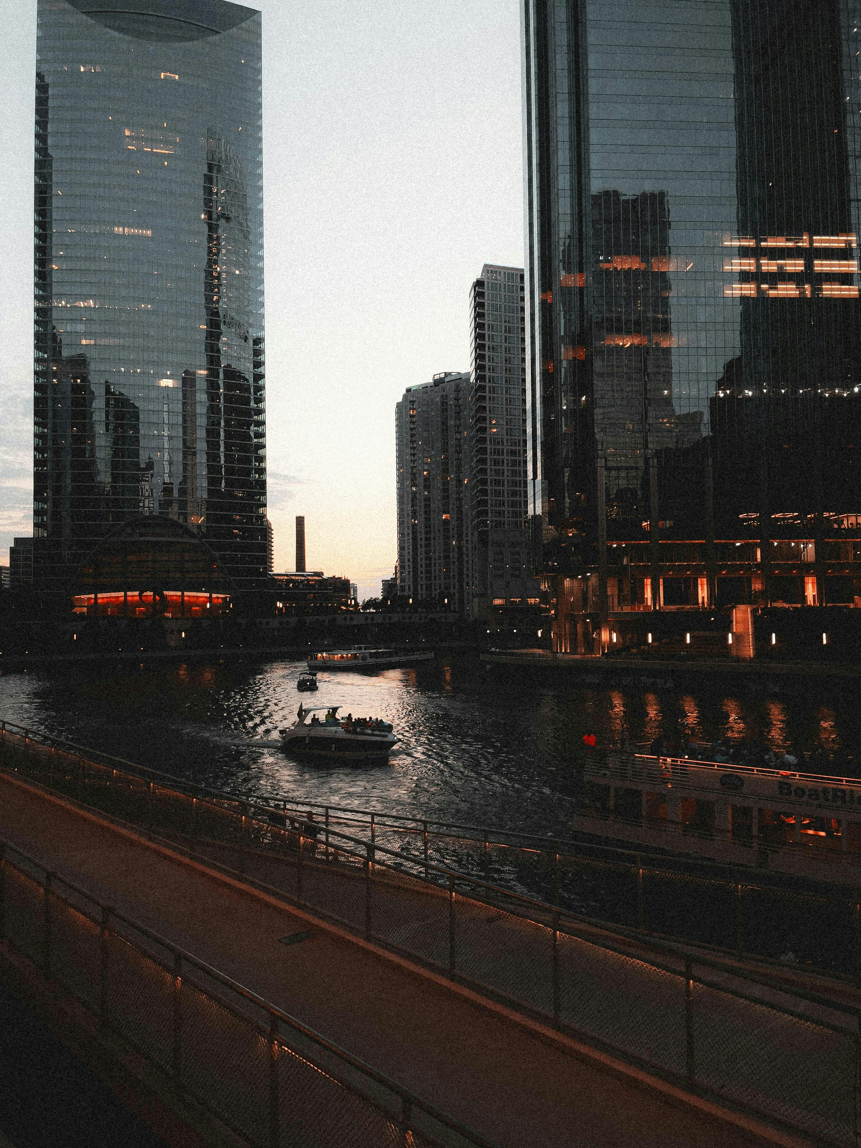 Photo by allenboguslavsky