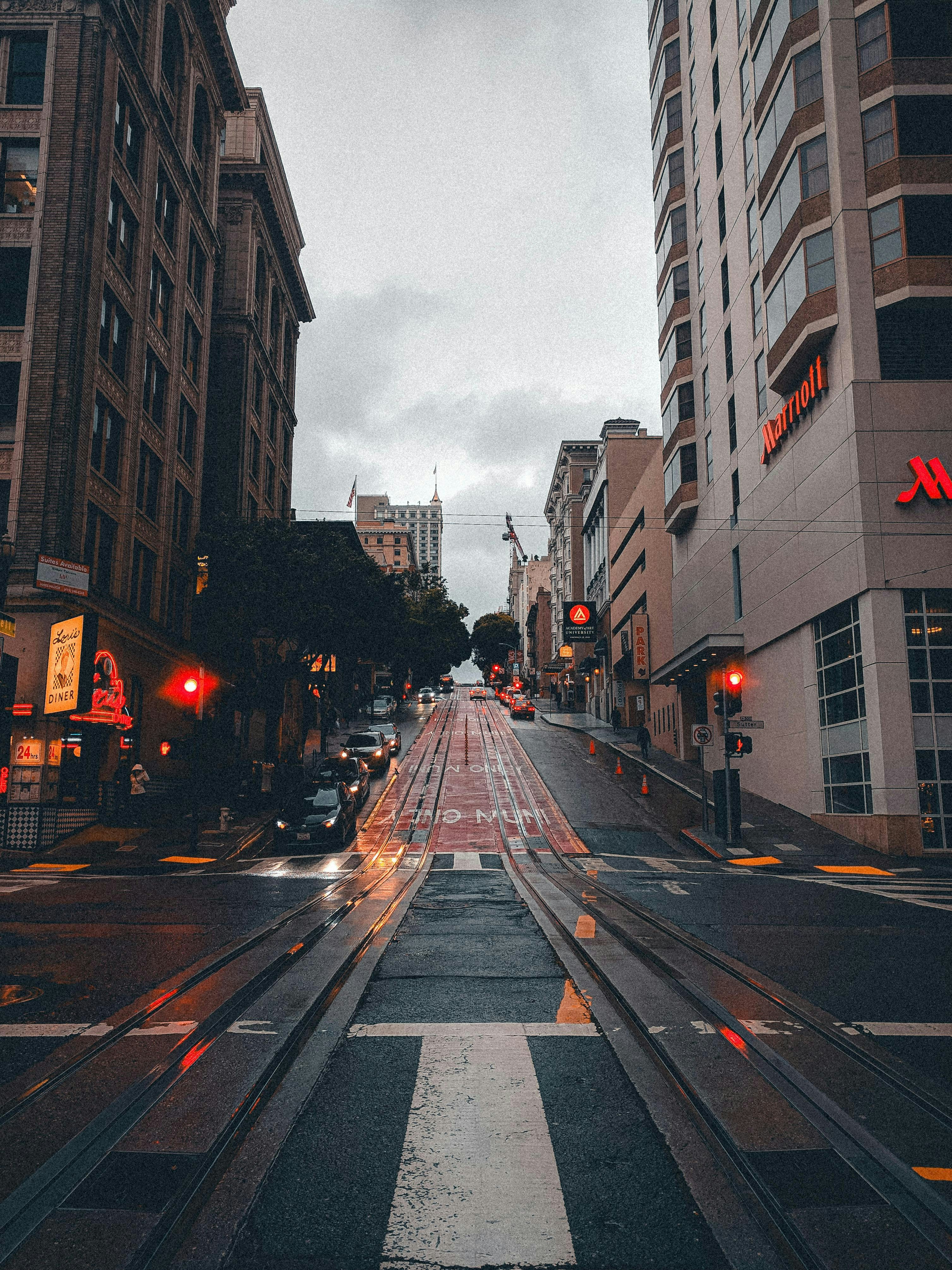 Photo by allenboguslavsky